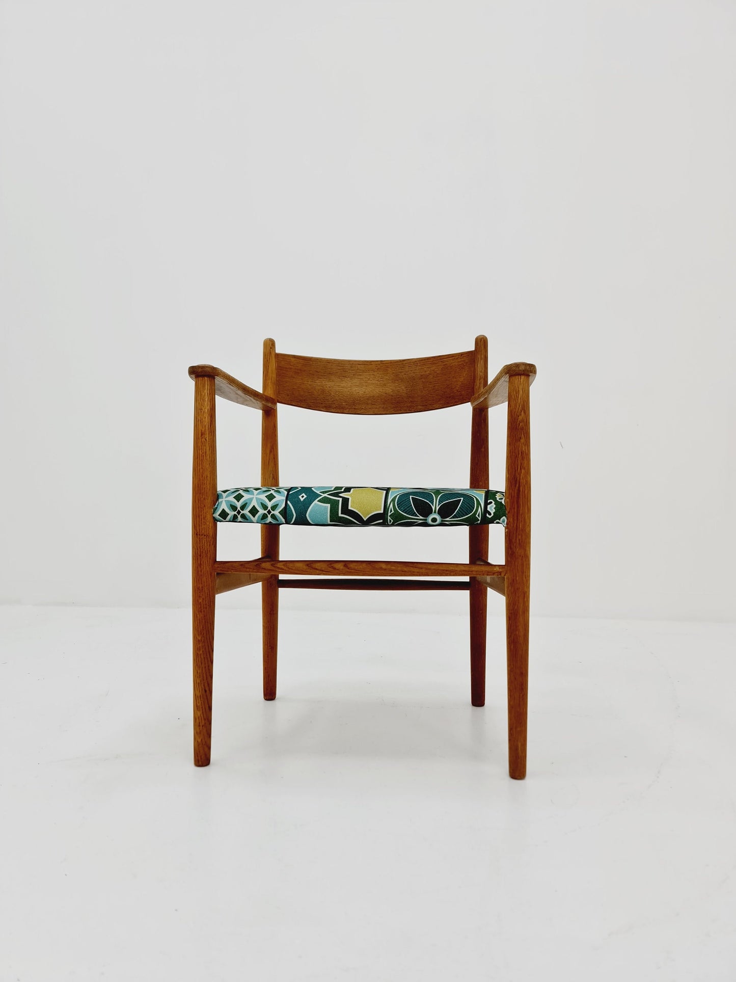 Mid century Danish oak chair ch 36 by Hans Wegner, 1960s