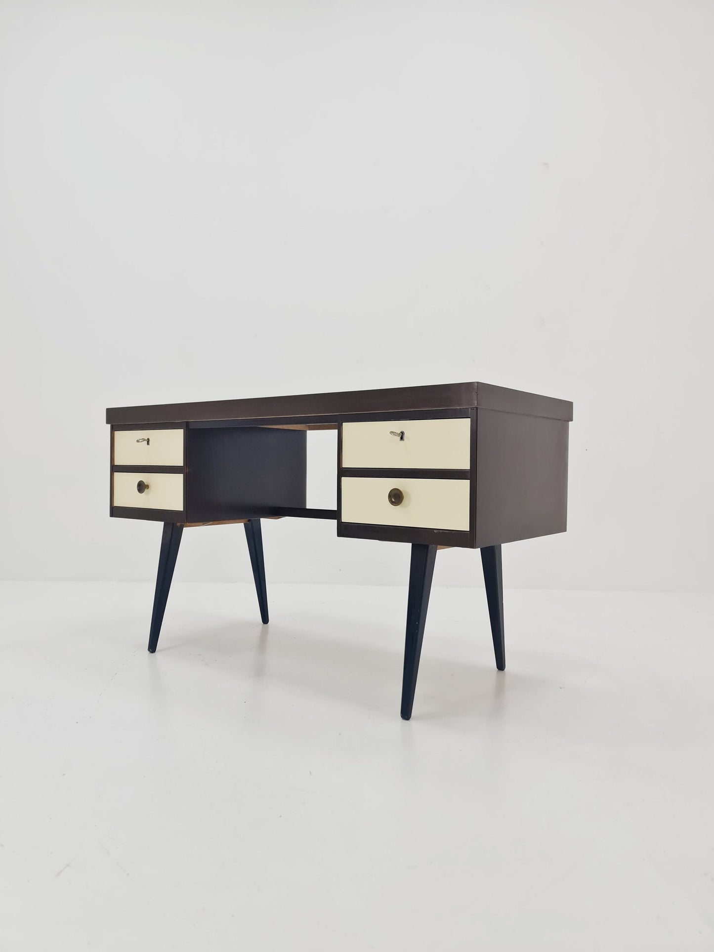 Mid century German Desk in Ash Wood and Formica by Horn Lippe for Ekawerk , 1950s