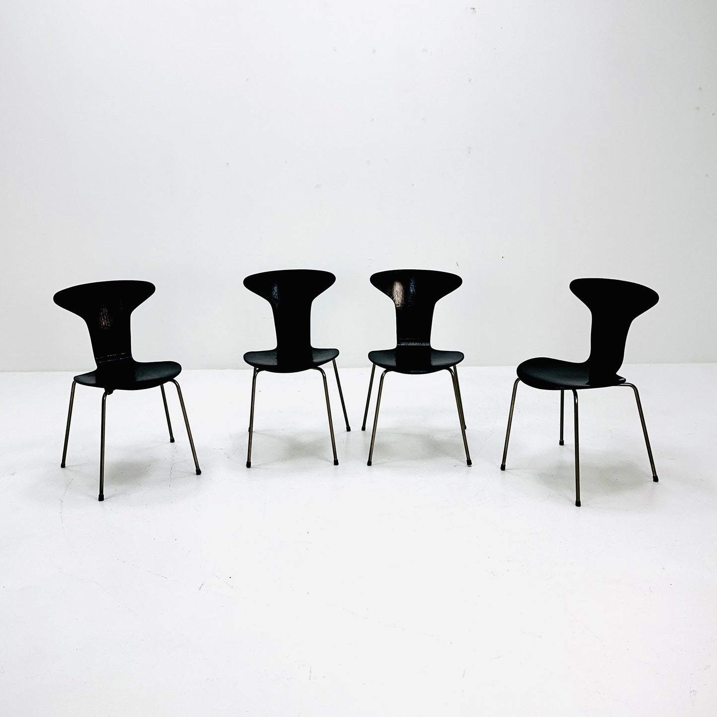 set of 4 mid century Mosquito model 3105 dining chairs by Arne Jacobsen for Fritz Hansen Denmark 1960s
