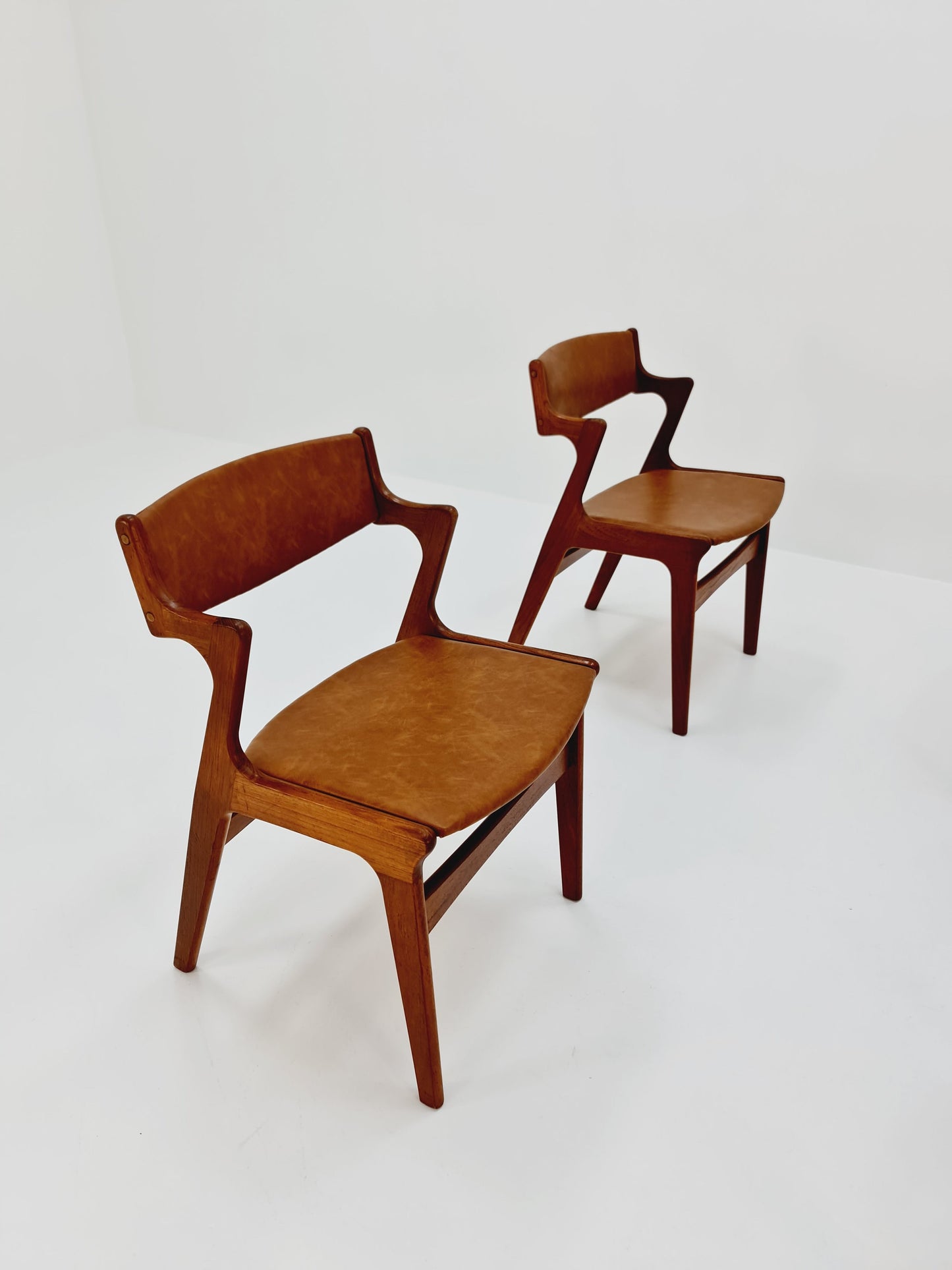 Mid Century Danish solid teak dining Chairs by Nova , 1960s