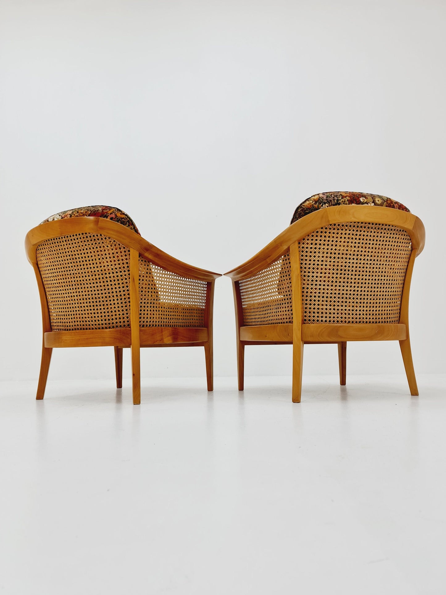 Midcentury easy chairs rattan & fabric by Wilhem Knoll for Knoll Antimott , Germany, 1960s, Set of 2