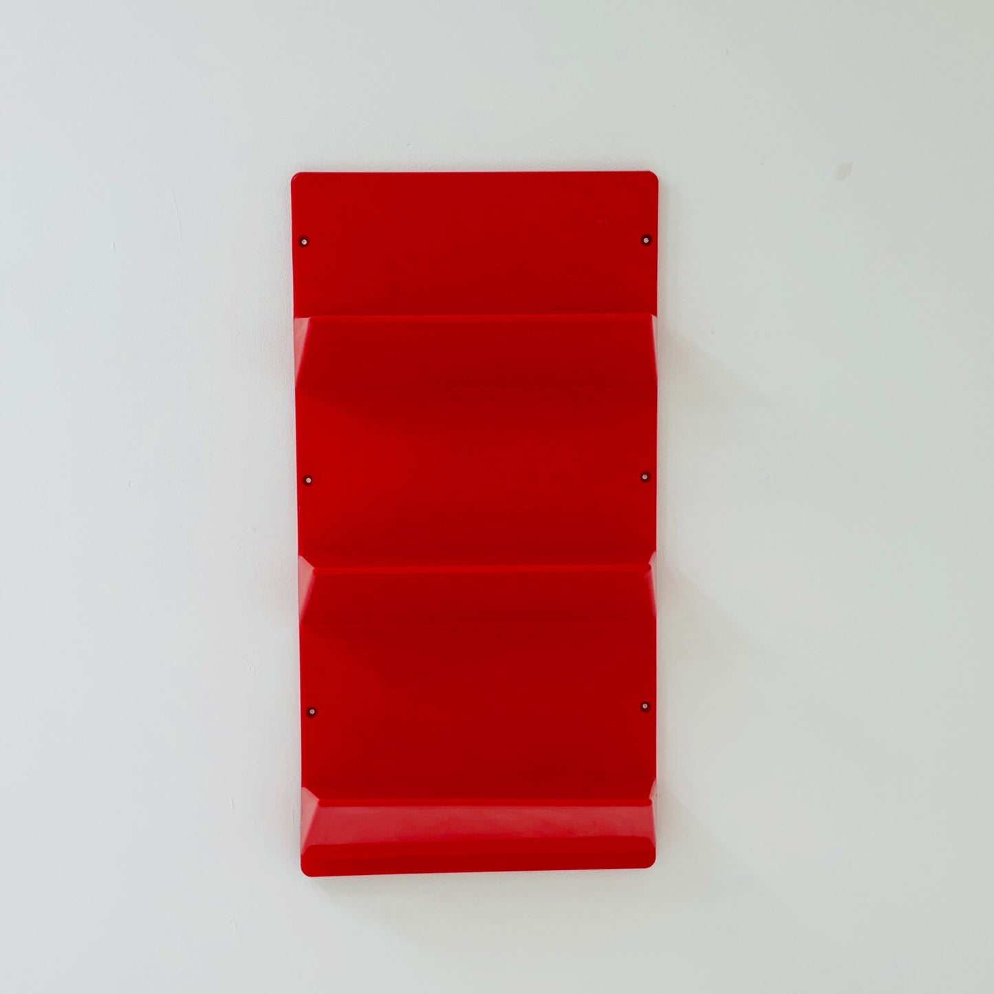 Space age Ikea red ‘Kämpe’ wall shelf 1970s