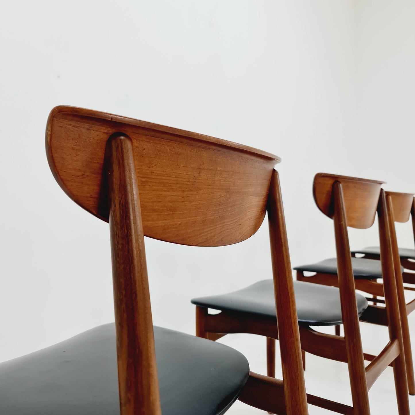 MidCentury Danish Teak Dining Chairs By E.W Bach For Skovby , 1960s, set of 4