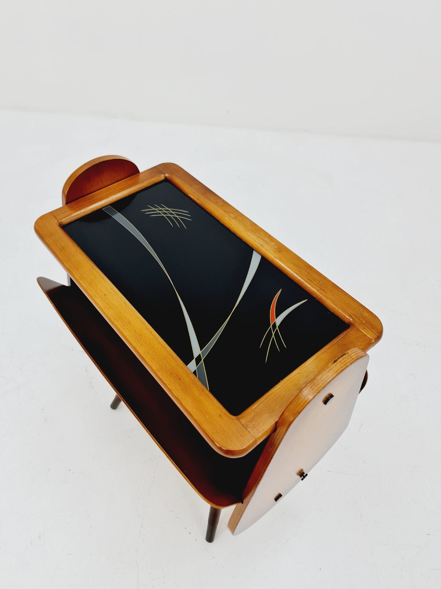 Super Rare Vintage German mid century Sidetable magazine rack, 1950s
