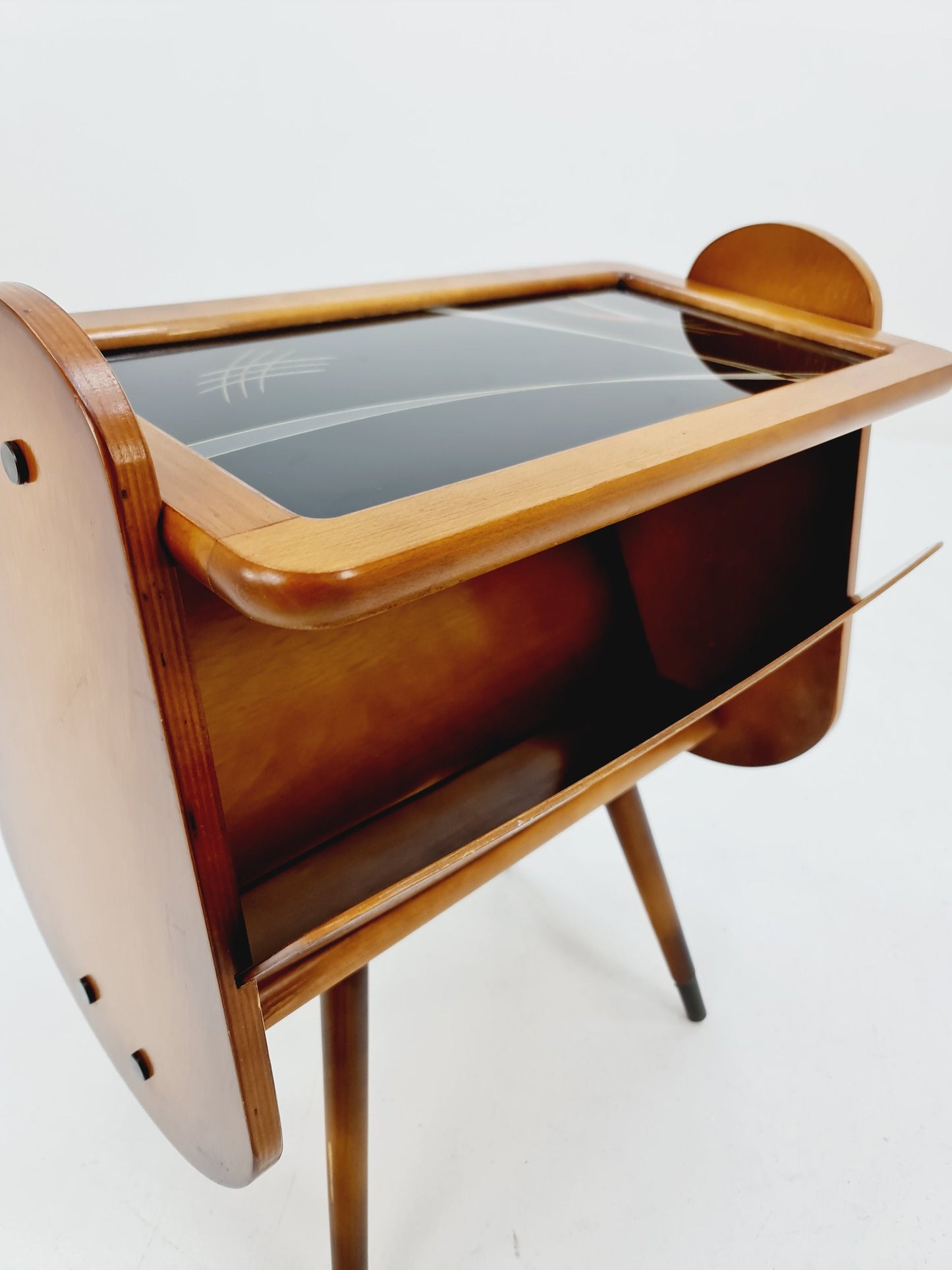 Super Rare Vintage German mid century Sidetable magazine rack, 1950s