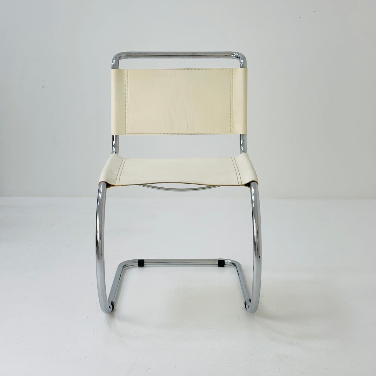MR10 lounge white leather chair design by Ludwig Mies van der Rohe , 1980s