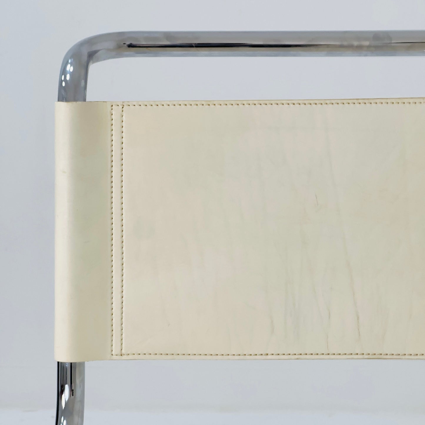 MR10 lounge white leather chair design by Ludwig Mies van der Rohe , 1980s