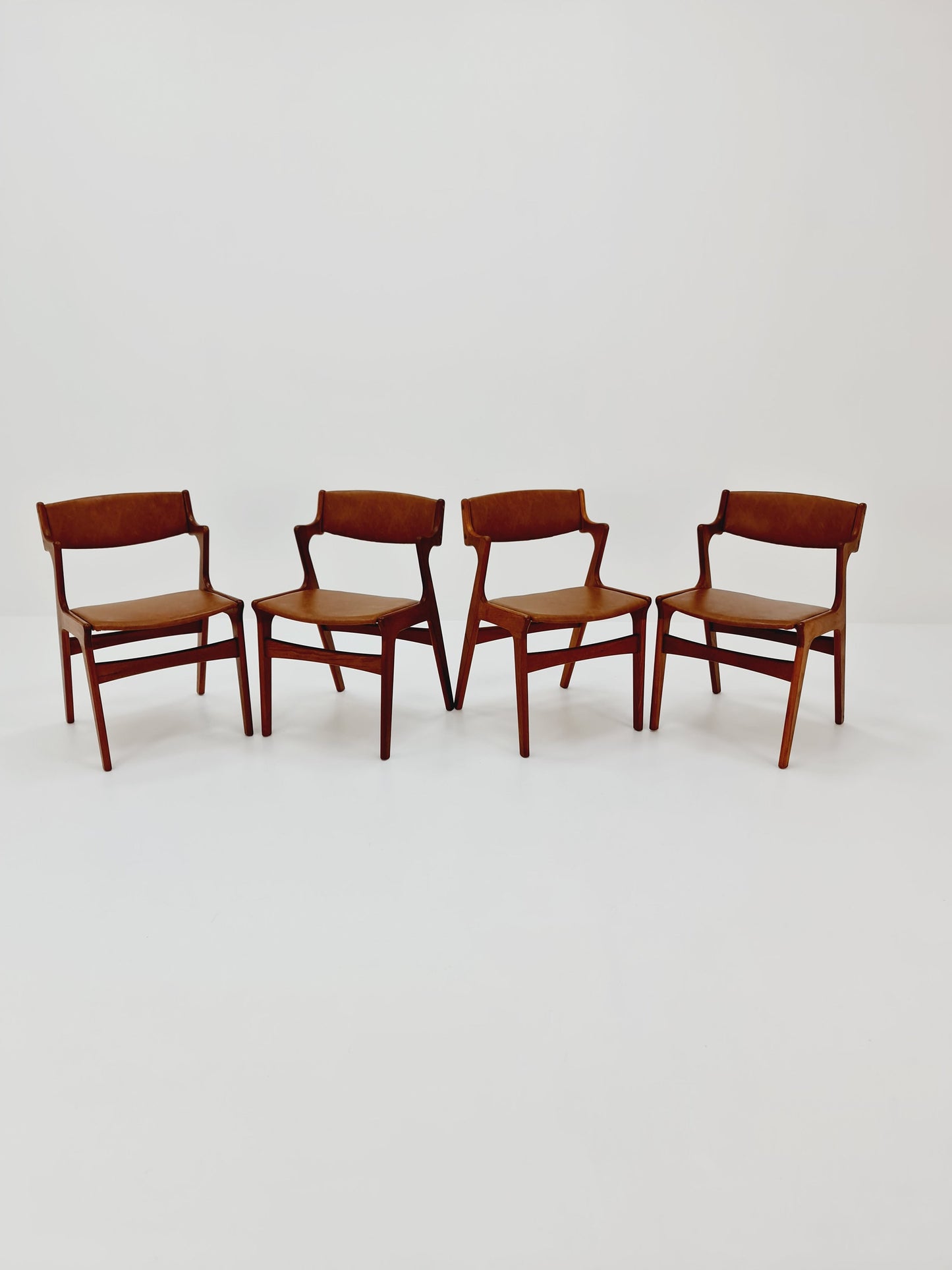 Mid Century Danish solid teak dining Chairs by Nova , 1960s