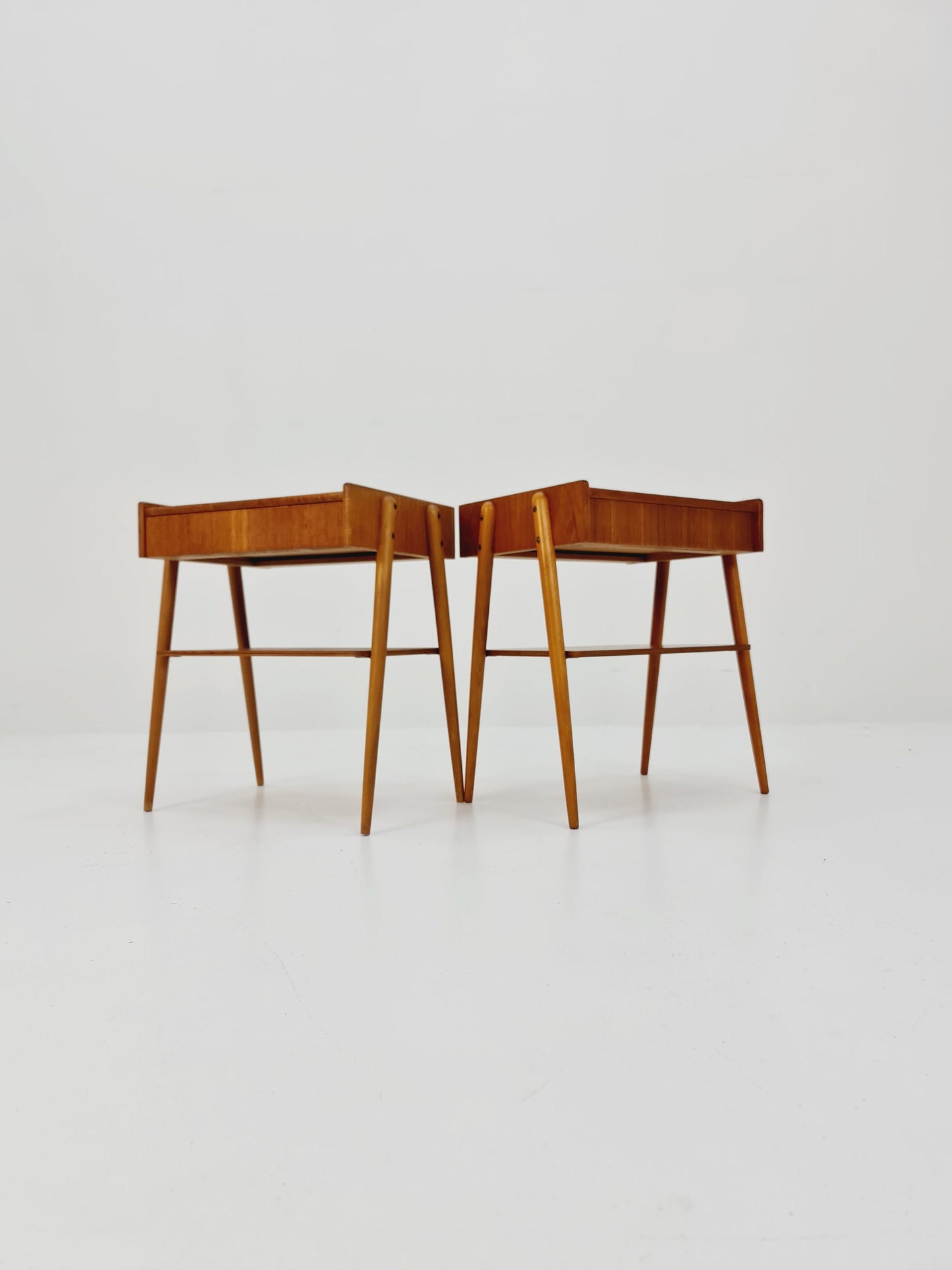 Pair of Swedish Midcentury Teak Vintage Side table/ Bedside table/ Night stand by Carlström & Co, 1960s