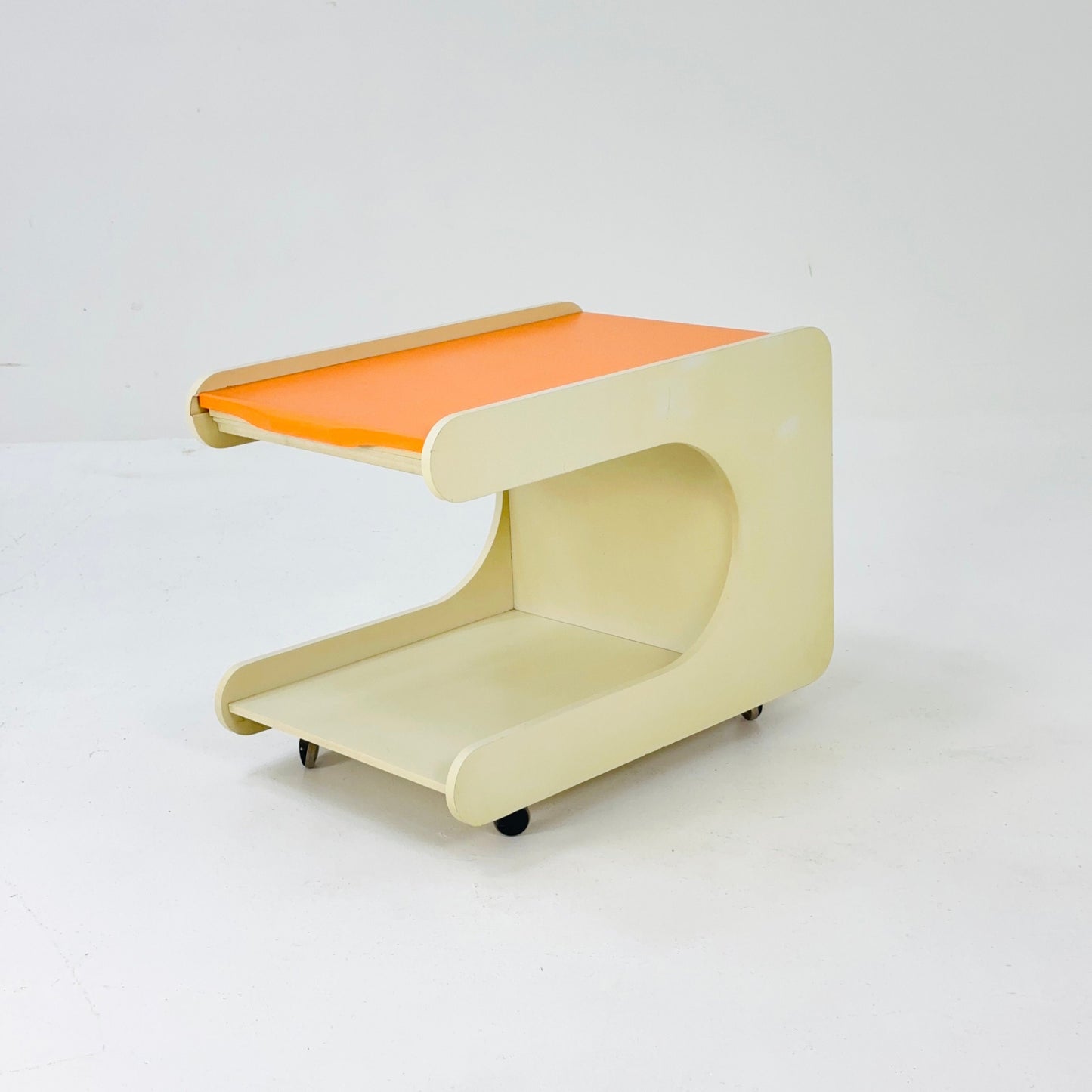 Space age white trolley /cart/side table 1960s