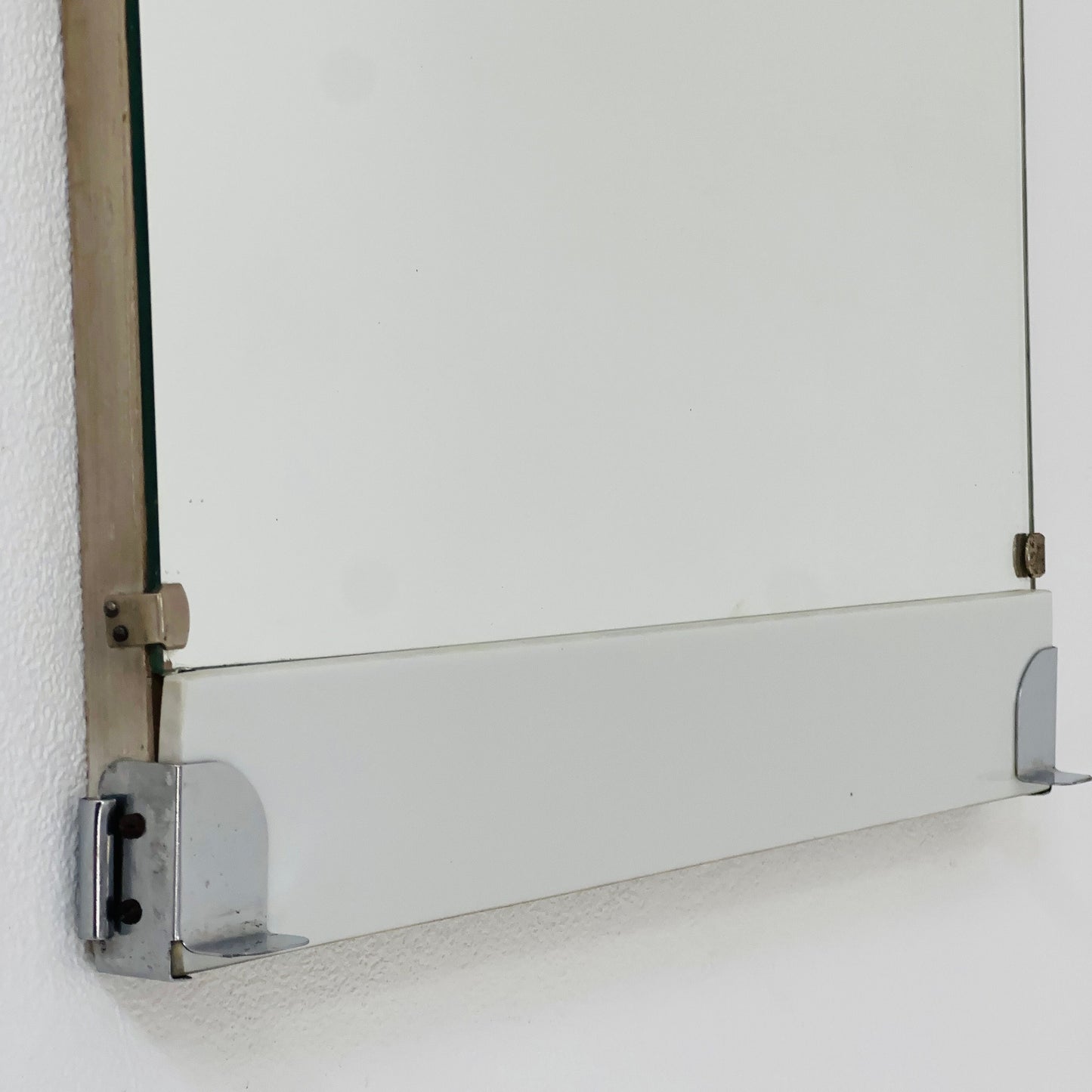 Mid century /vintage wall mirror /bathroom mirror 1970s