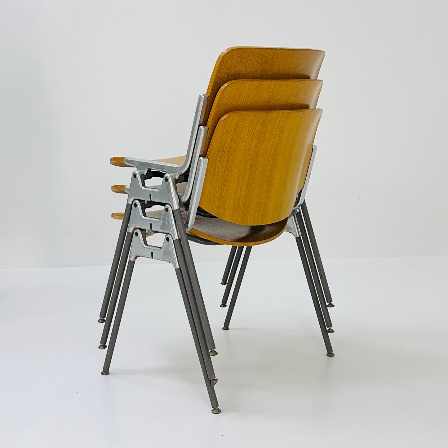 Mid century Stacking desk chair by Giancarlo Piretti for Anomima Castelli ,Italy 1960s