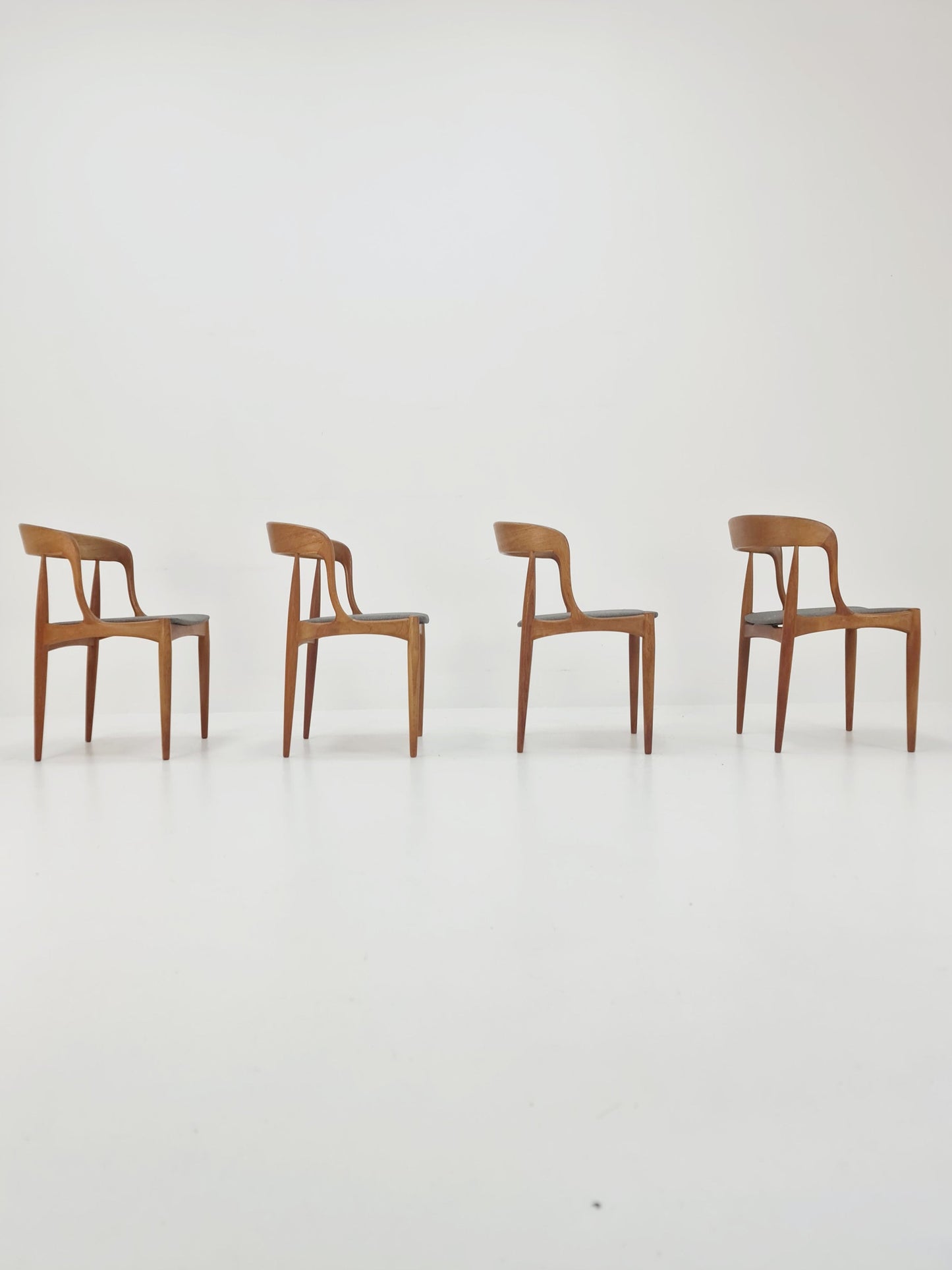 Vintage Danish teak dining charis by johannes Andersen for Uldum Mobelfabrik , 1960s, set of 4