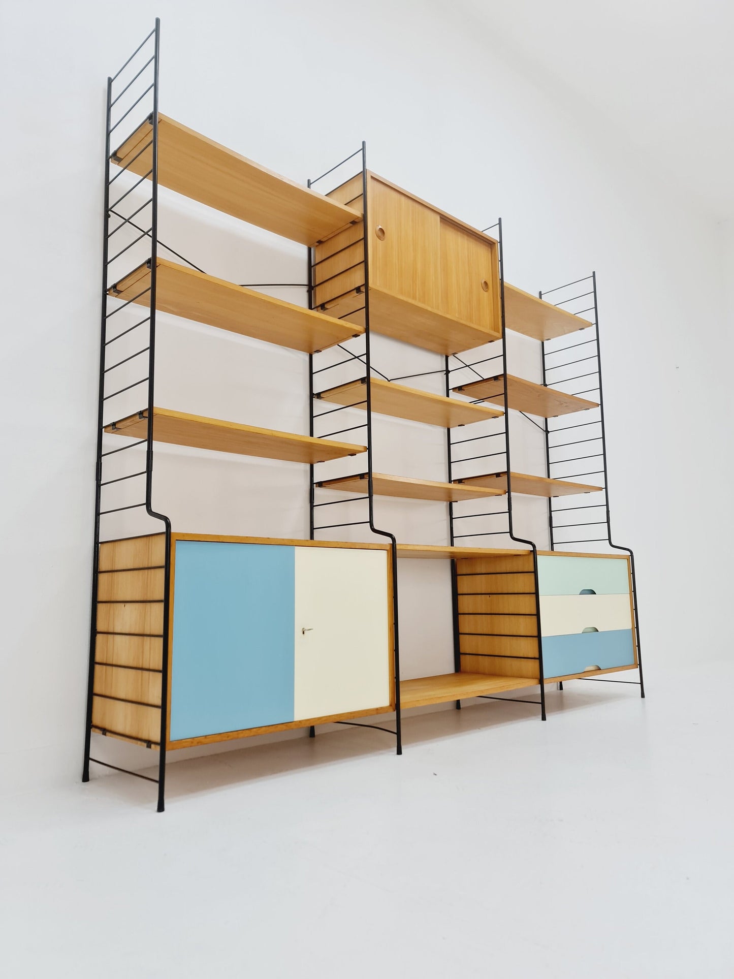 Mid century String shelf-system, bookcase Eshe by WHB Germany, 1950s