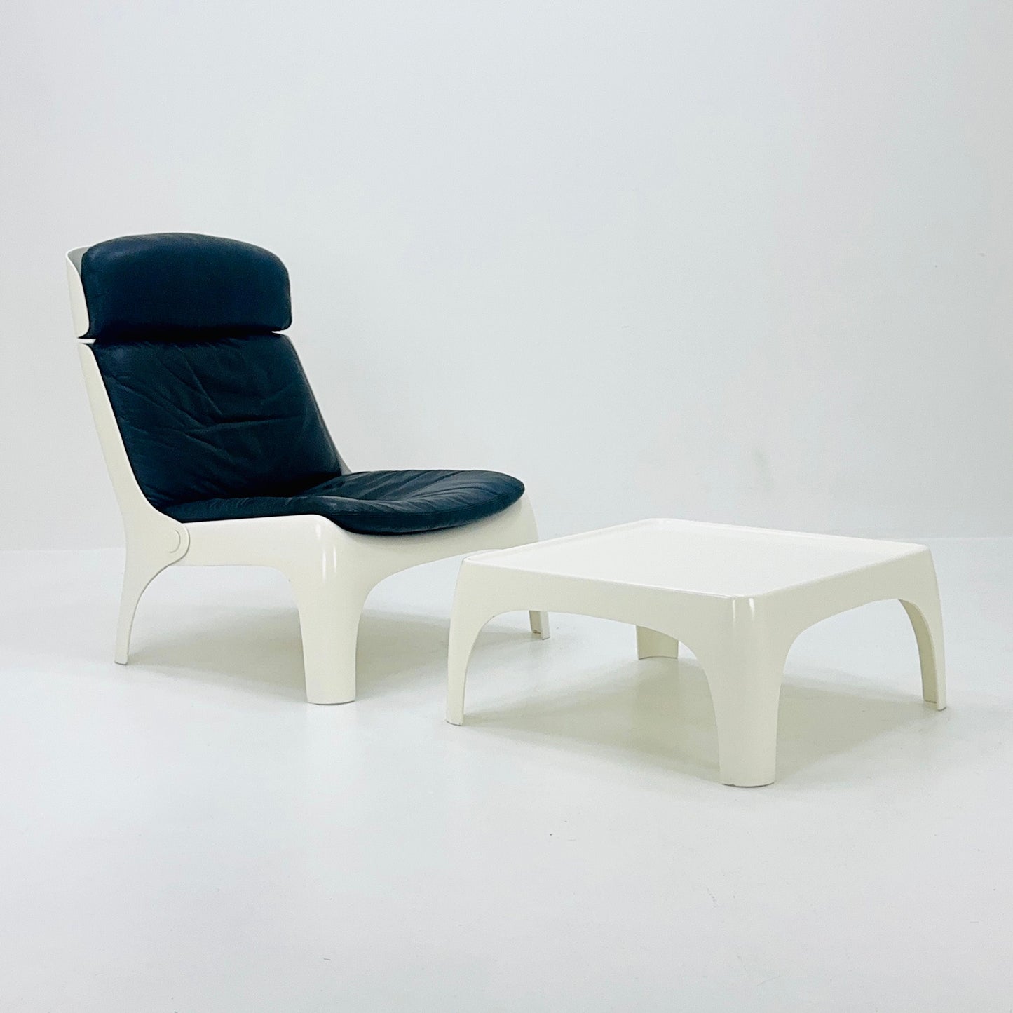 Space Age lounge chair and table set by Carl Straub, Germany 1980s
