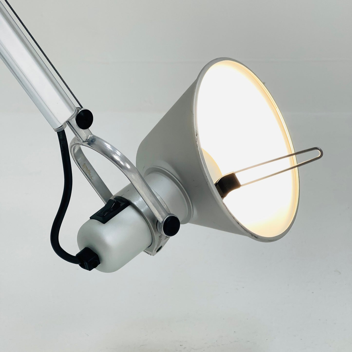 A pair of 'Tolomeo' desktop lamps by Michele De Lucchi & Giancarlo Fassina for Artemide. Italy