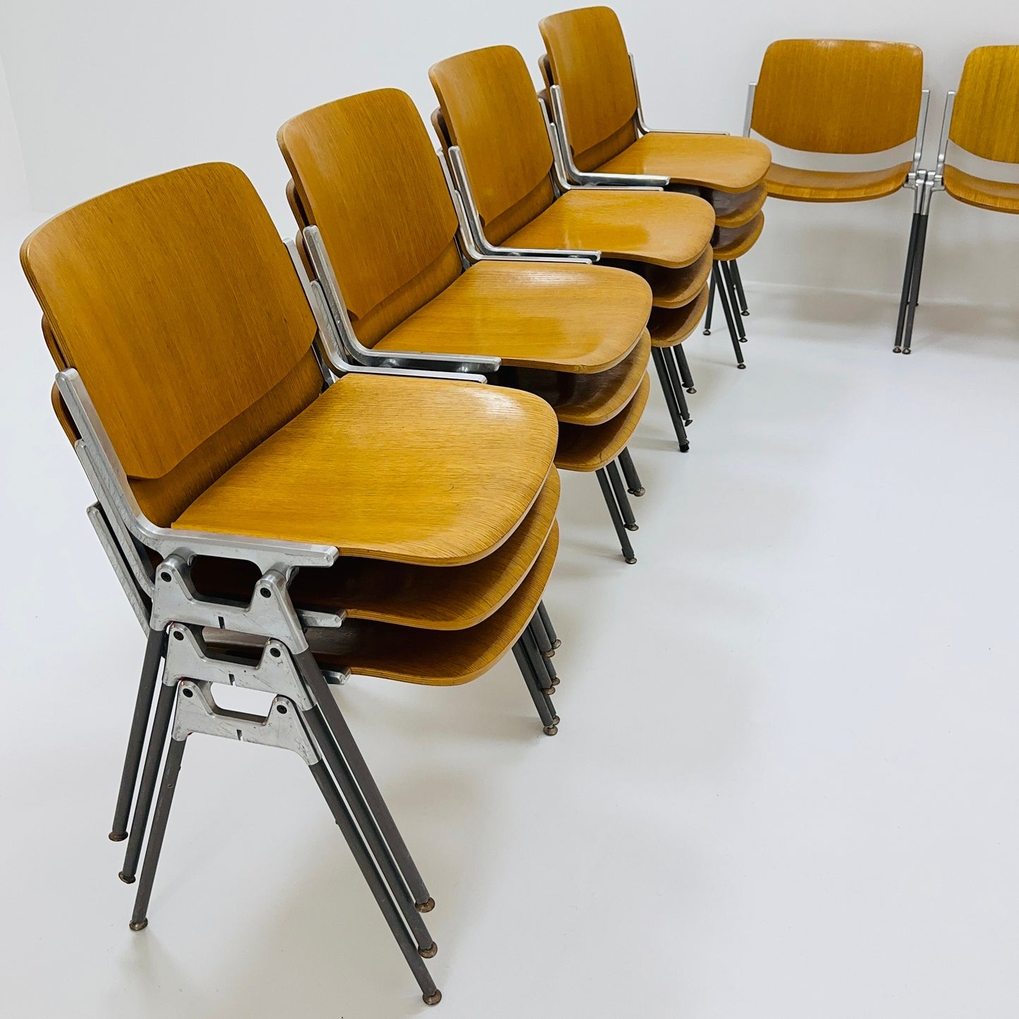 Mid century Stacking desk chair by Giancarlo Piretti for Anomima Castelli ,Italy 1960s