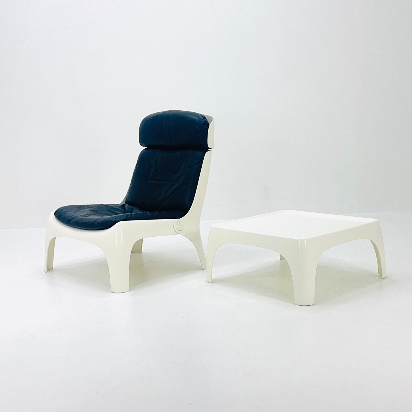 Space Age lounge chair and table set by Carl Straub, Germany 1980s