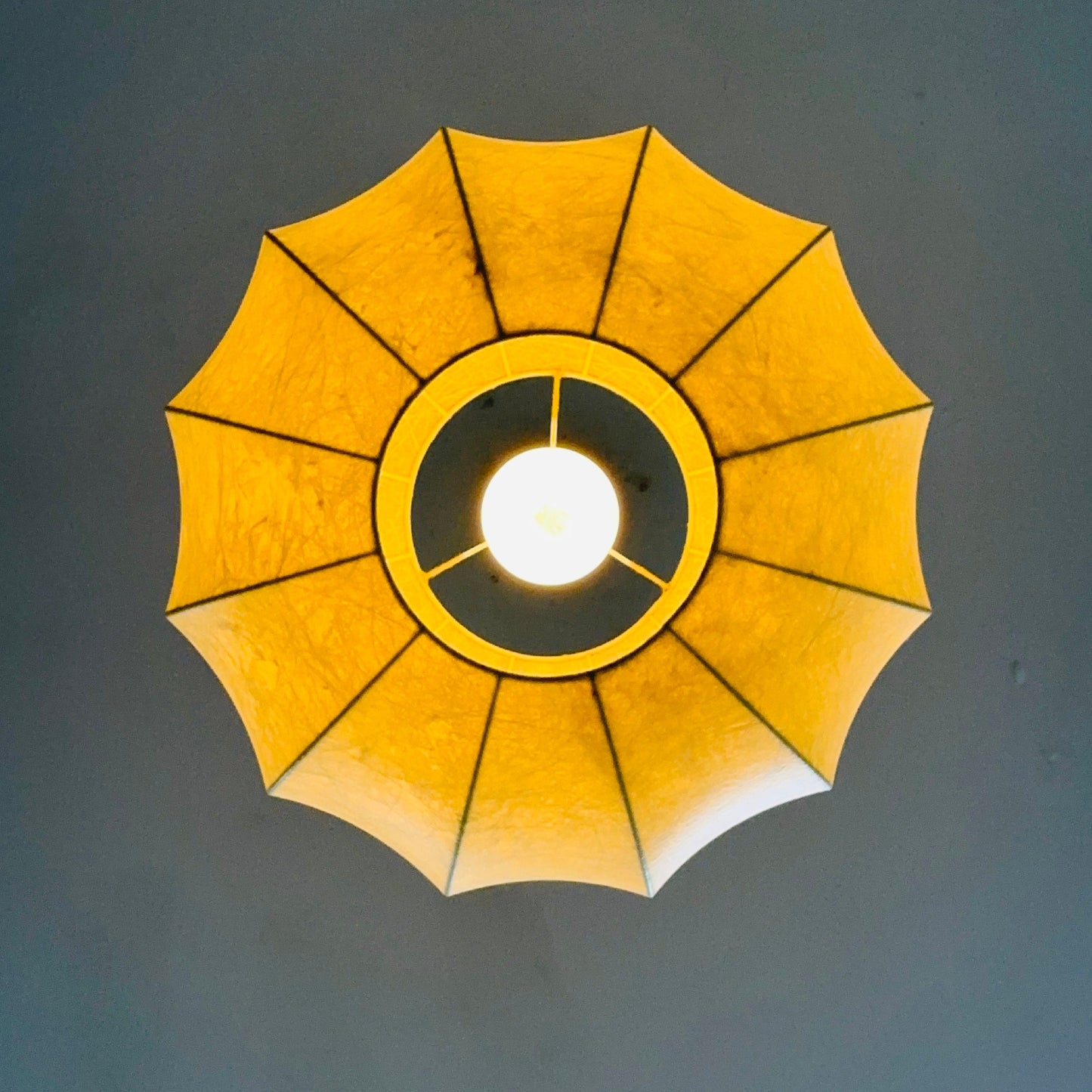 Big Space age pendant lamp by Designer Achille & Pier Giacomo Castiglioni : Bovezzo (Italy)