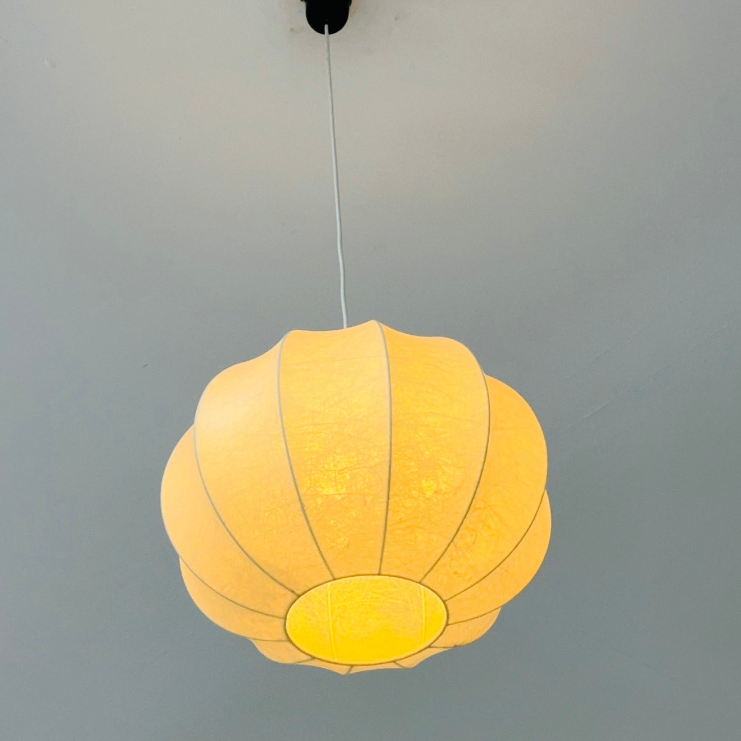 Big Space age pendant lamp by Designer Achille & Pier Giacomo Castiglioni : Bovezzo (Italy)