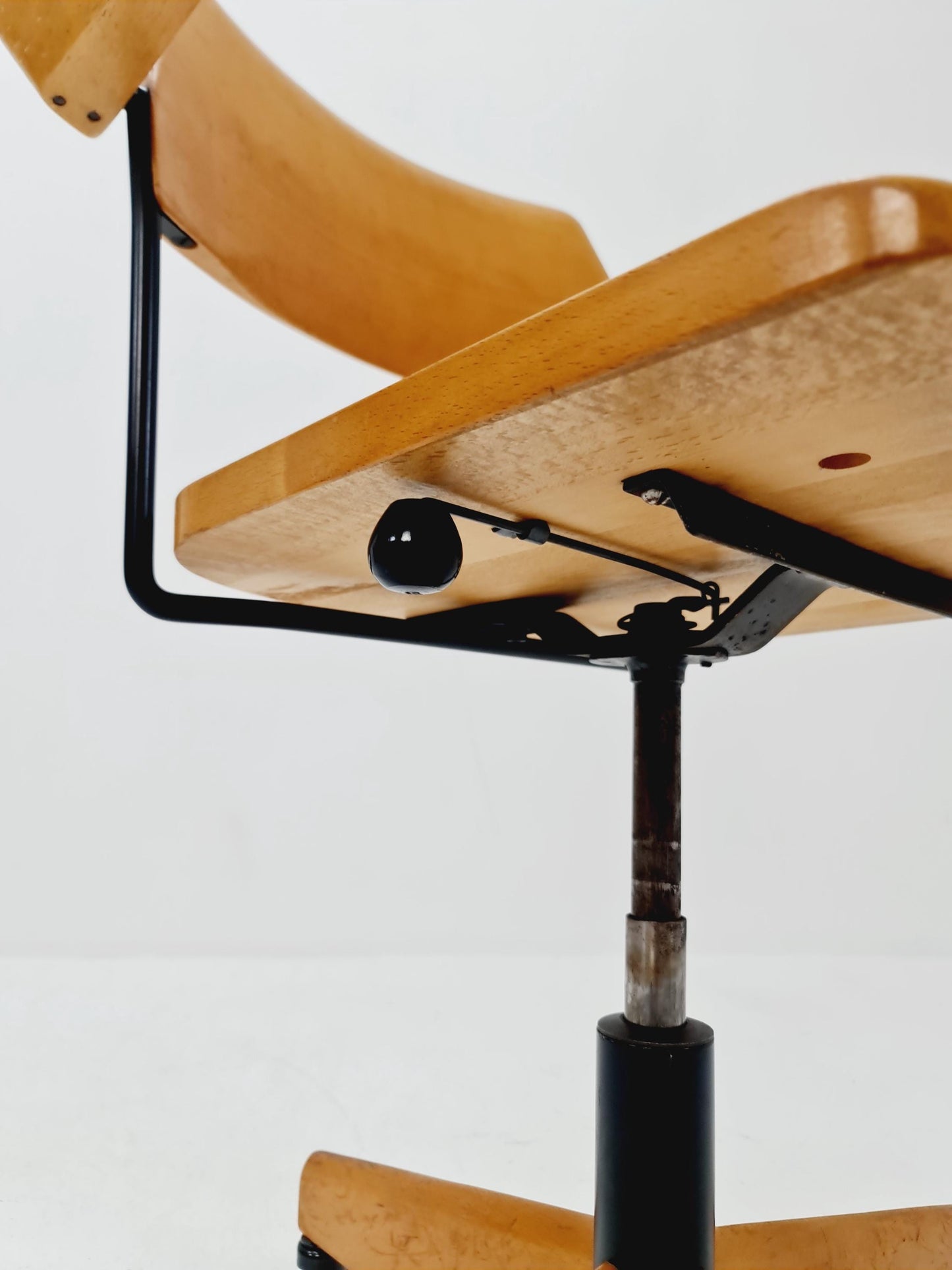Bauhaus swivel office Armchair in solid wood By stollgiroflex 1960s