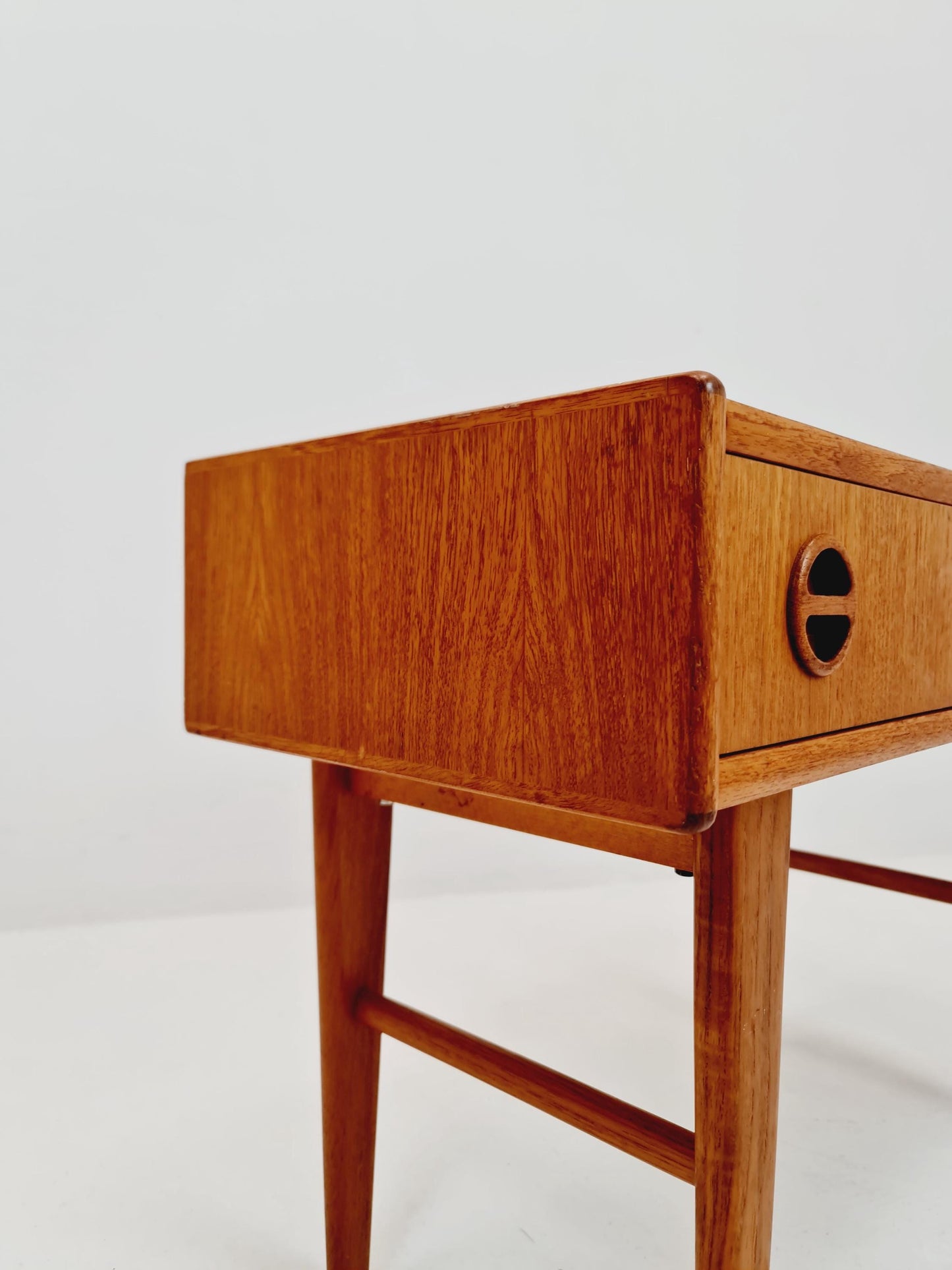Midcentury Carlström & Co Teak Vintage Side table/ Bedside table/ Night stand straight from the sixties