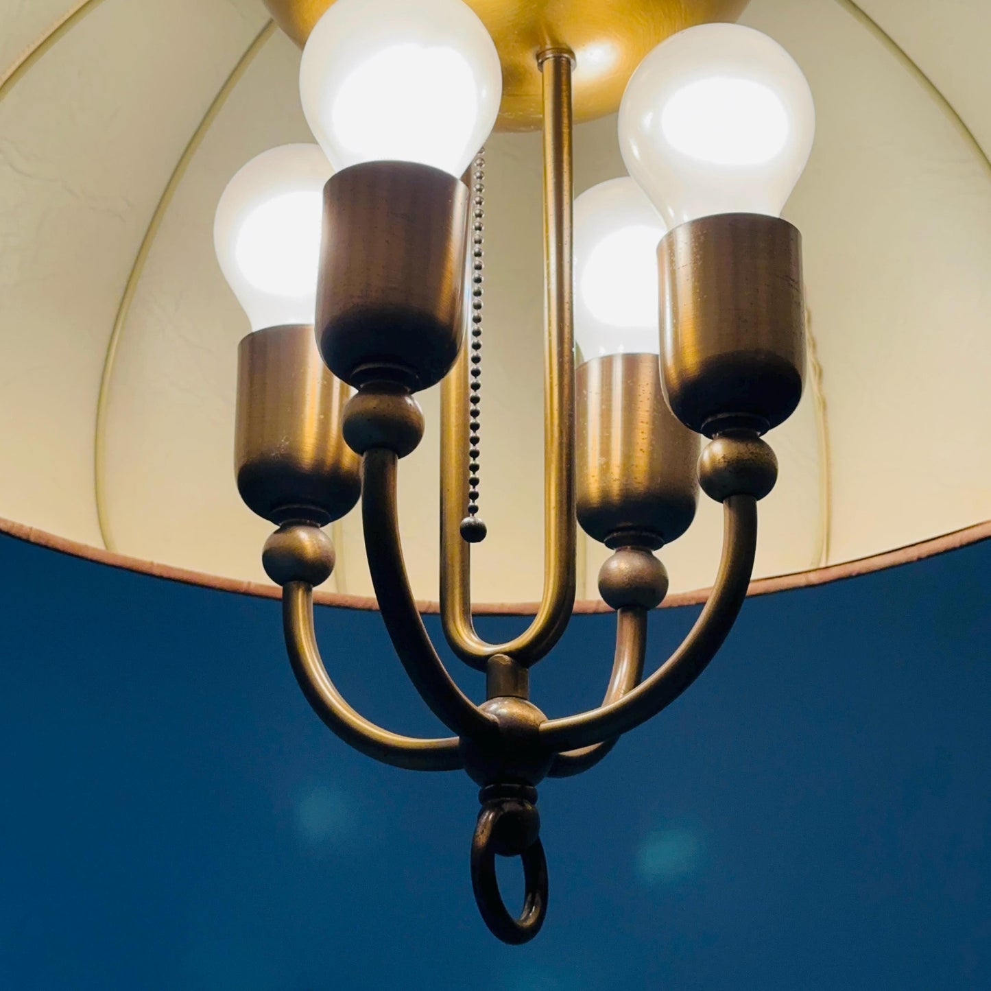 Big Space age pendant lamp by Designer Achille & Pier Giacomo Castiglioni : Bovezzo (Italy)