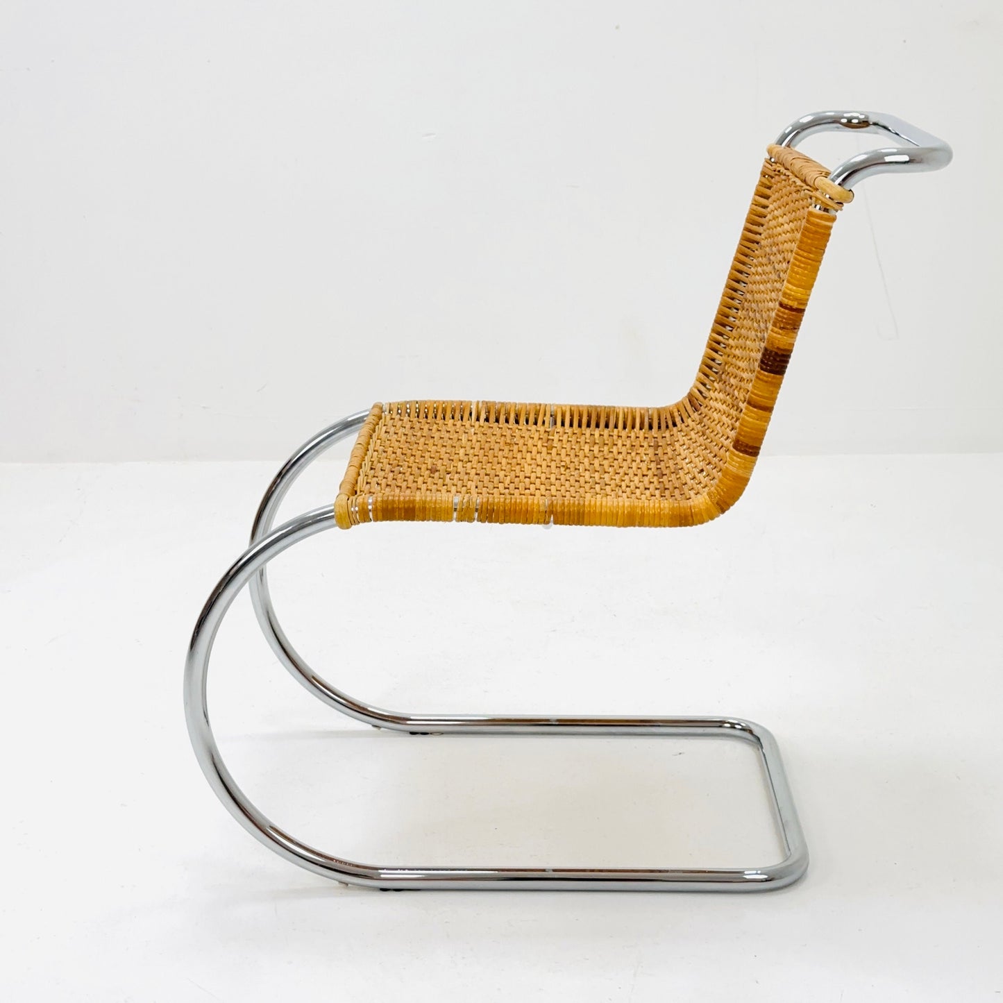 Mid century Bauhaus B42/MR10 Rattan Easy chair by Mies Van Der Rohe for Tecta, 1980