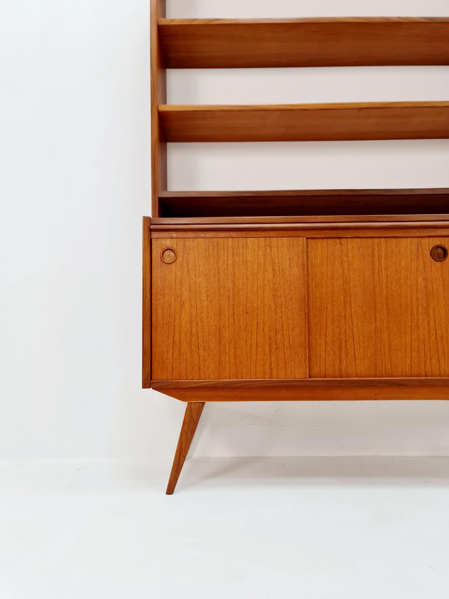 Danish freestanding vintage bookshelf system/ book case teak by Bengt Ruda, 1960s