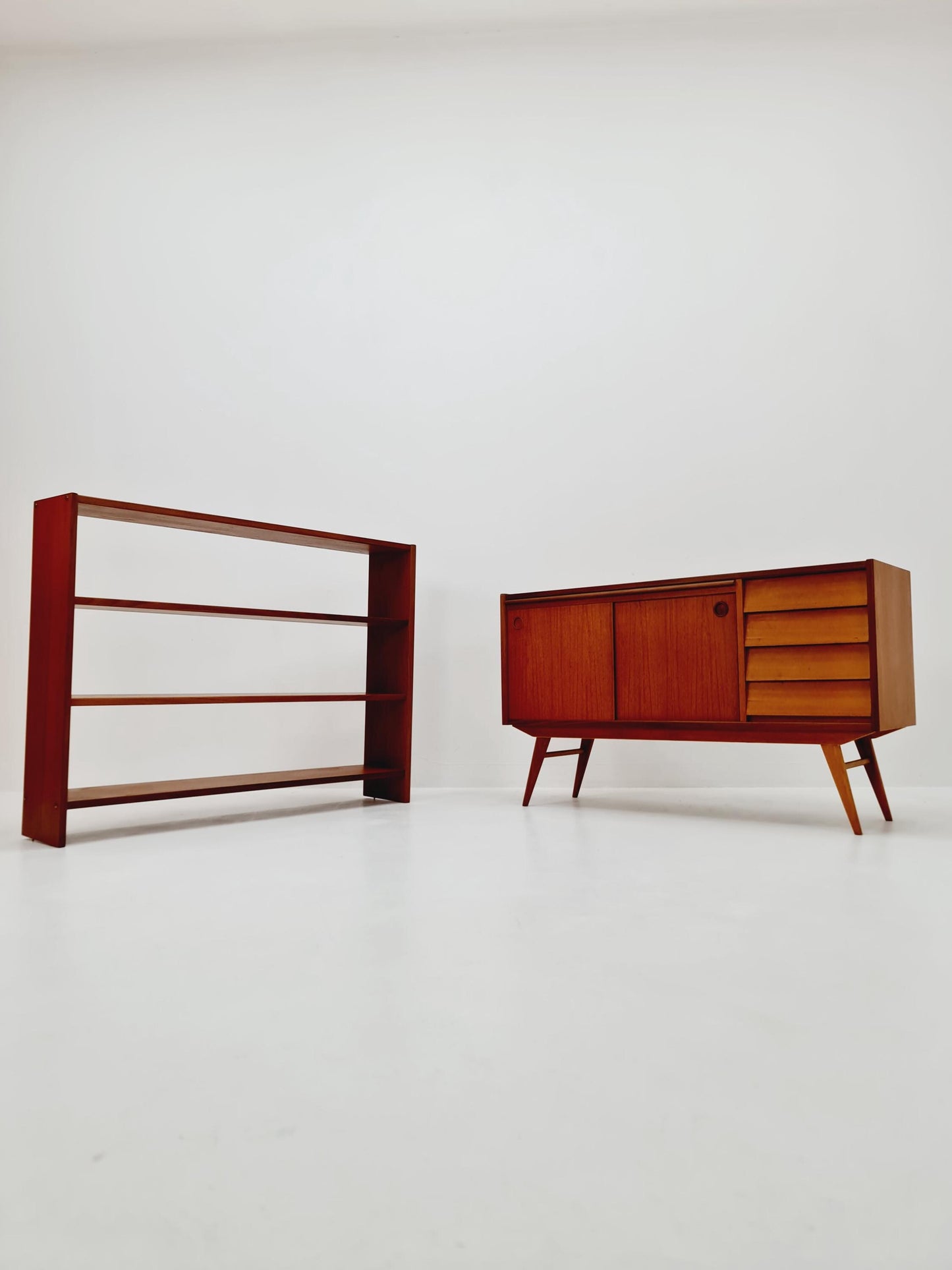 Danish freestanding vintage bookshelf system/ book case teak by Bengt Ruda, 1960s
