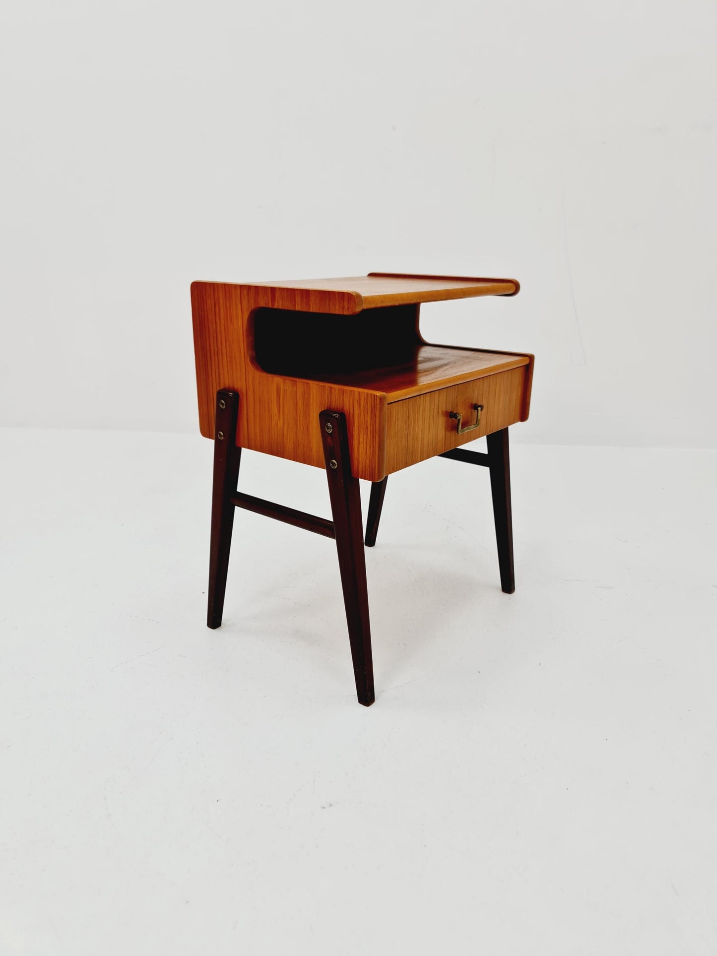 Midcentury Carlström & Co Teak Vintage Side table/ Bedside table/ Night stand straight from the sixties