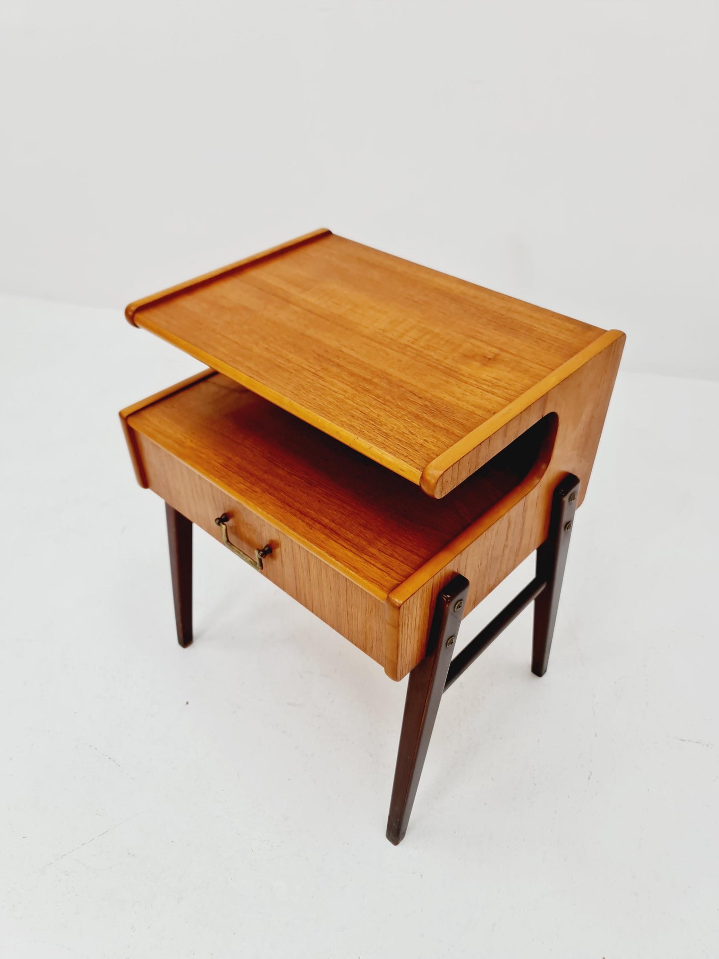 Midcentury Carlström & Co Teak Vintage Side table/ Bedside table/ Night stand straight from the sixties
