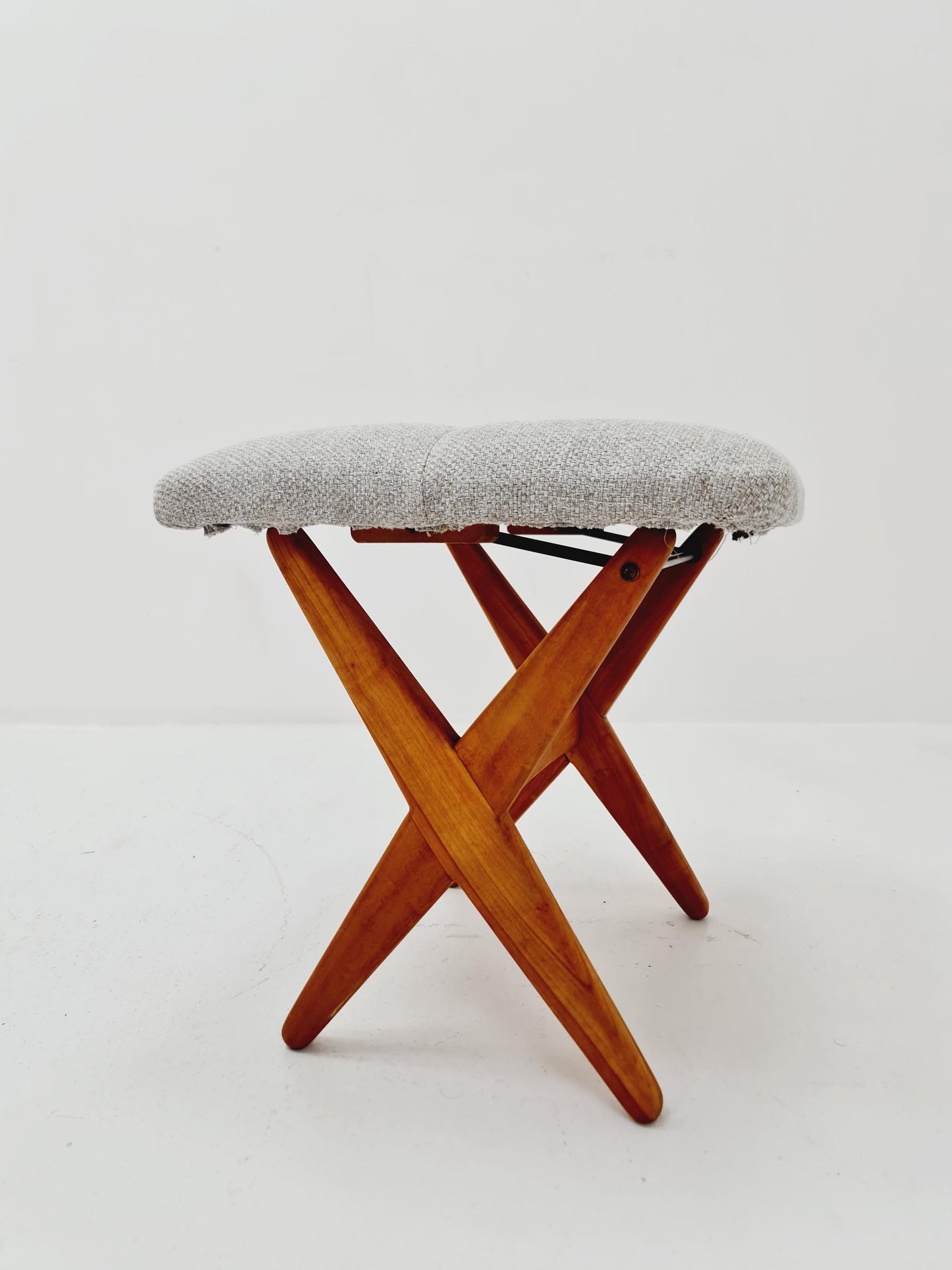 Mid Century Solid cherry wood lounge chair/ Easy chair by Rolf Rastad & Adolf Relling For Goldfeder with Adjustable Ottoman, 1960s