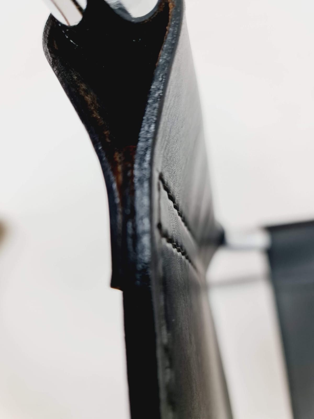 Set of 4 MR10 lounge black leather chairs design by Ludwig Mies van der Rohe , 1980s Italy