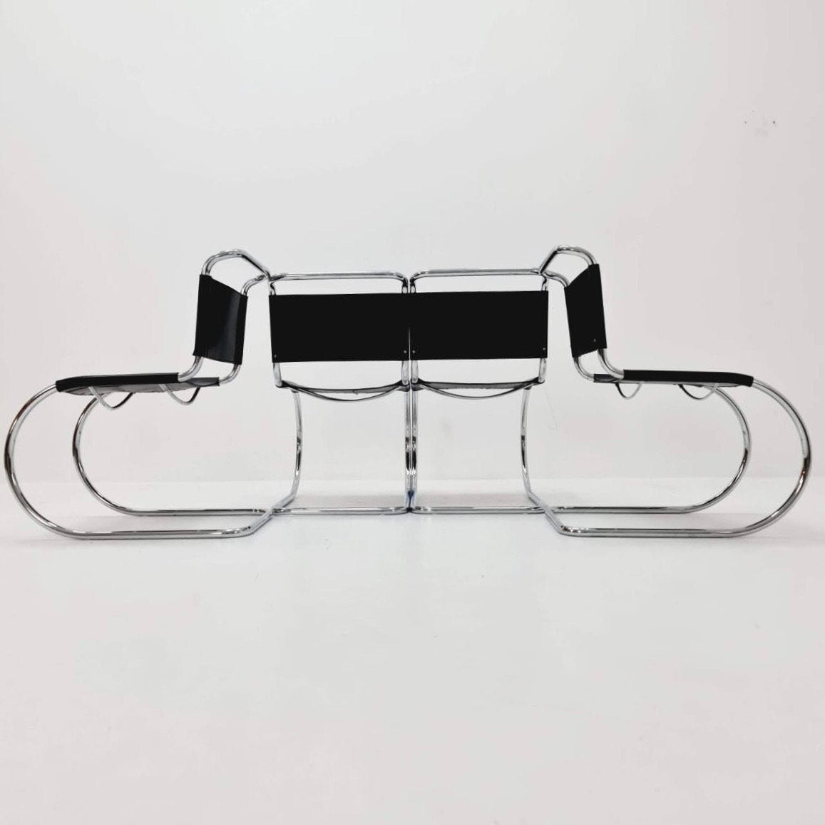 Set of 4 MR10 lounge black leather chairs design by Ludwig Mies van der Rohe , 1980s Italy