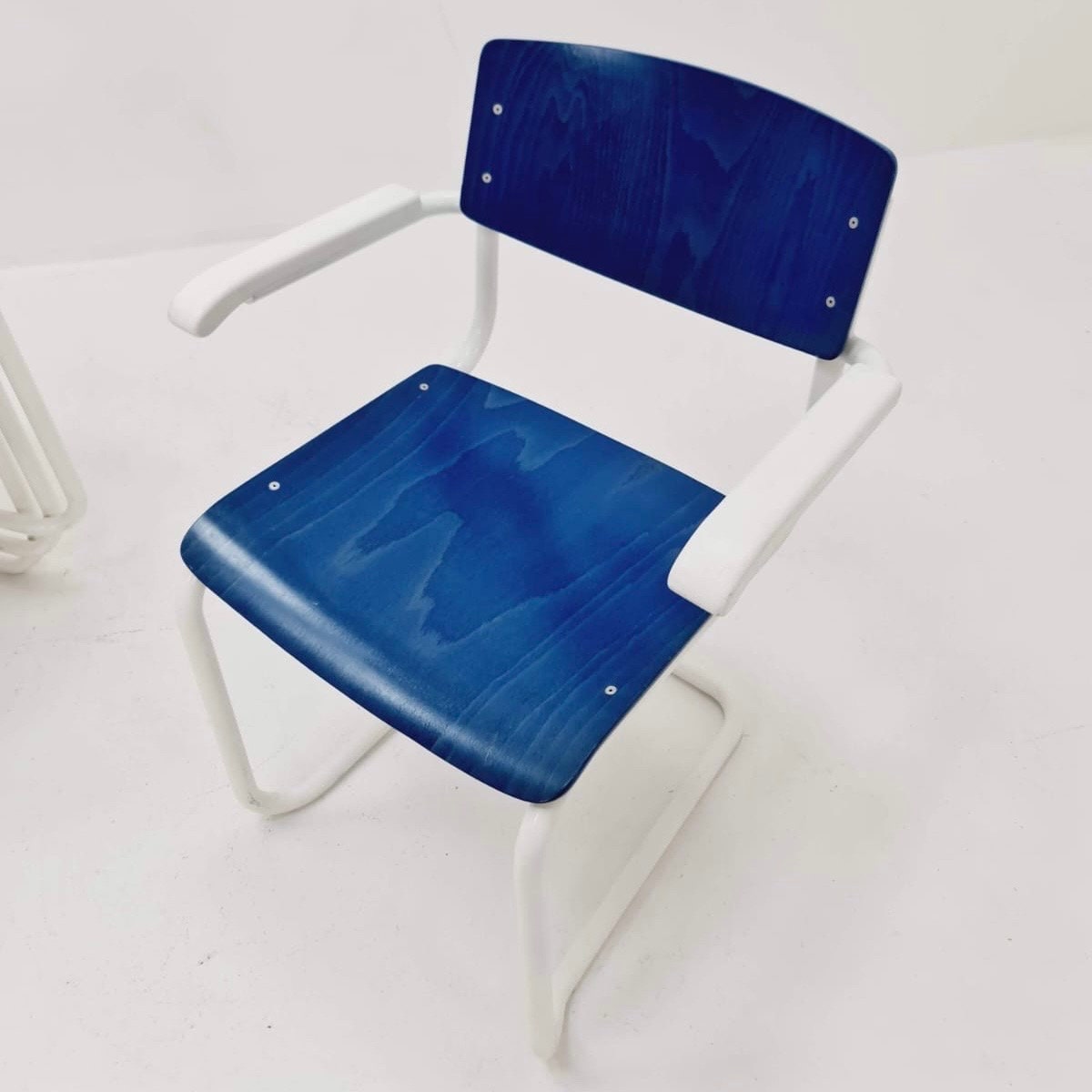 Set of 4 Mid century Bauhaus Thonet / S 43 F / cantilever chairs by Thonet Orginal Germany 1970S