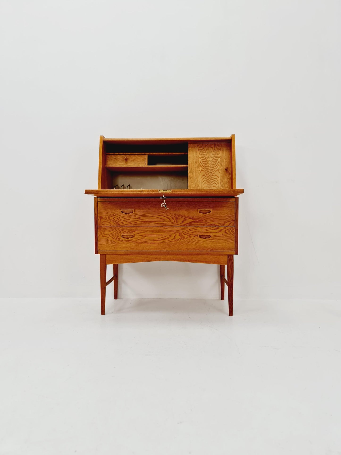 Midcentury Danish vintage oak secretary, vanity /Make up table By Arne Wahl Iversen, 1960s