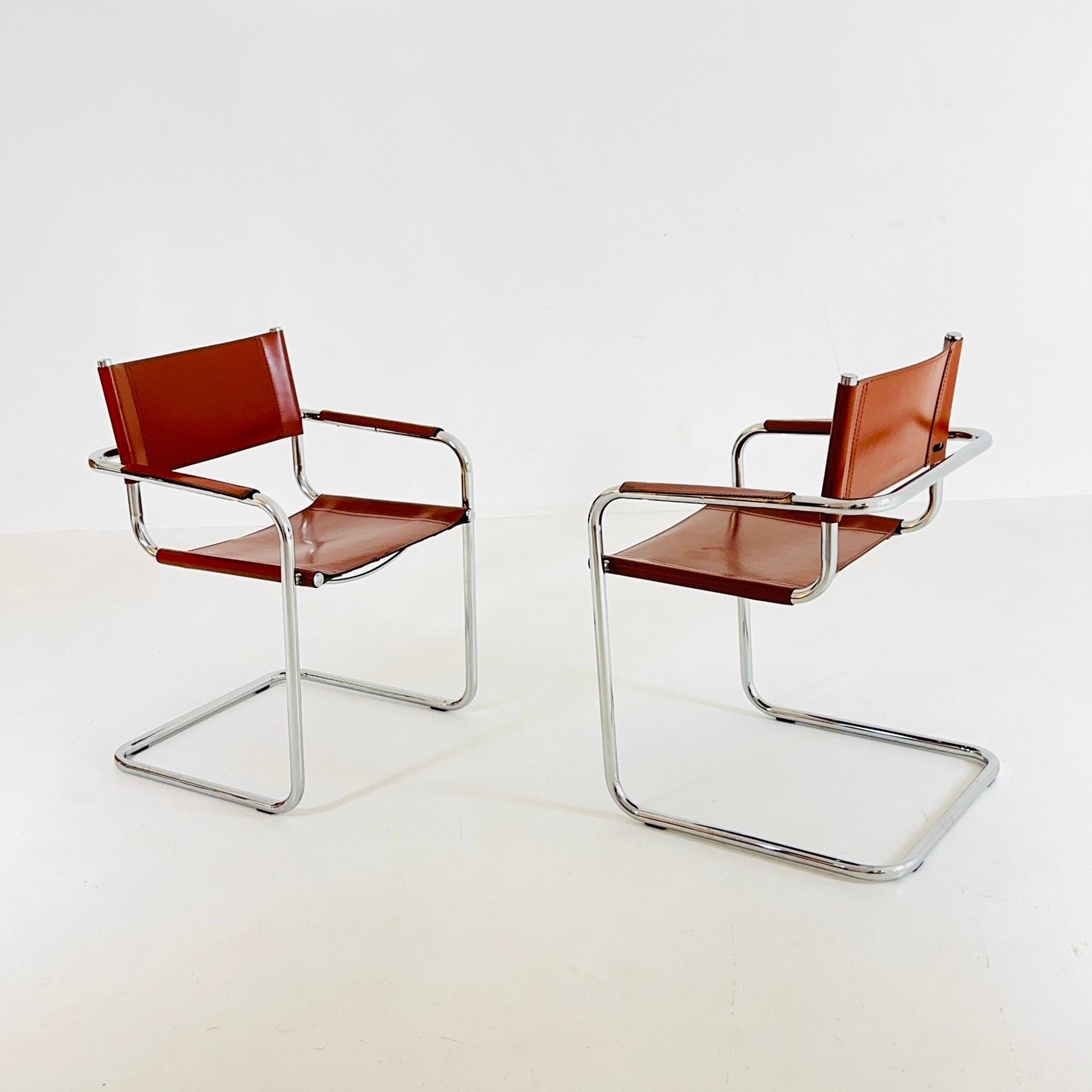 Set of 4 Mid century Model S34 Cognac Leather armchairs by Mart Stam & Marcel Breuer 1980s Italy