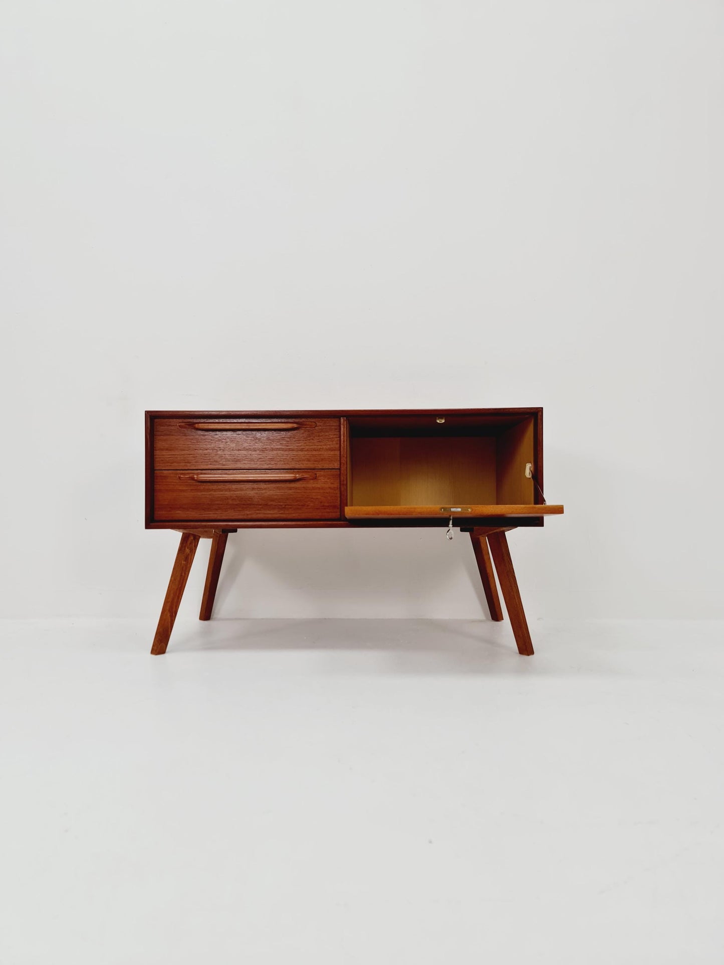 Mid Century Modern German teak record cabinet by Heinrich Riestenpatt For RT 200 ,1960
