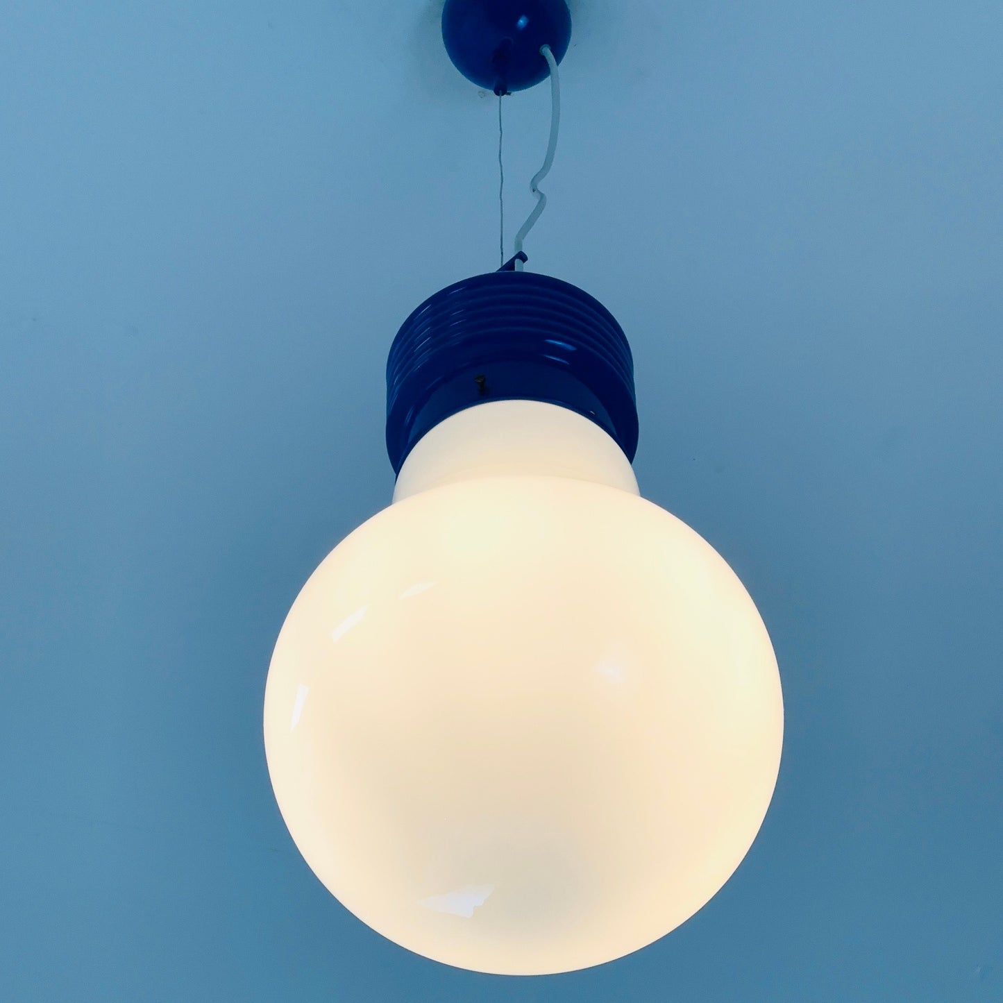 Space age Italian bulb lamp by Ingo Maurer 1970s