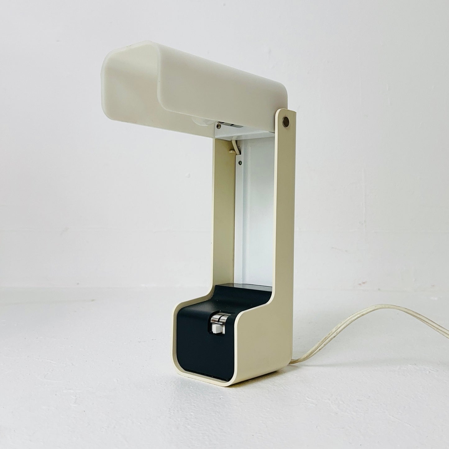 Space age Model NA 417 Eli table lamp by Nanbu Industries, Japan 1970s