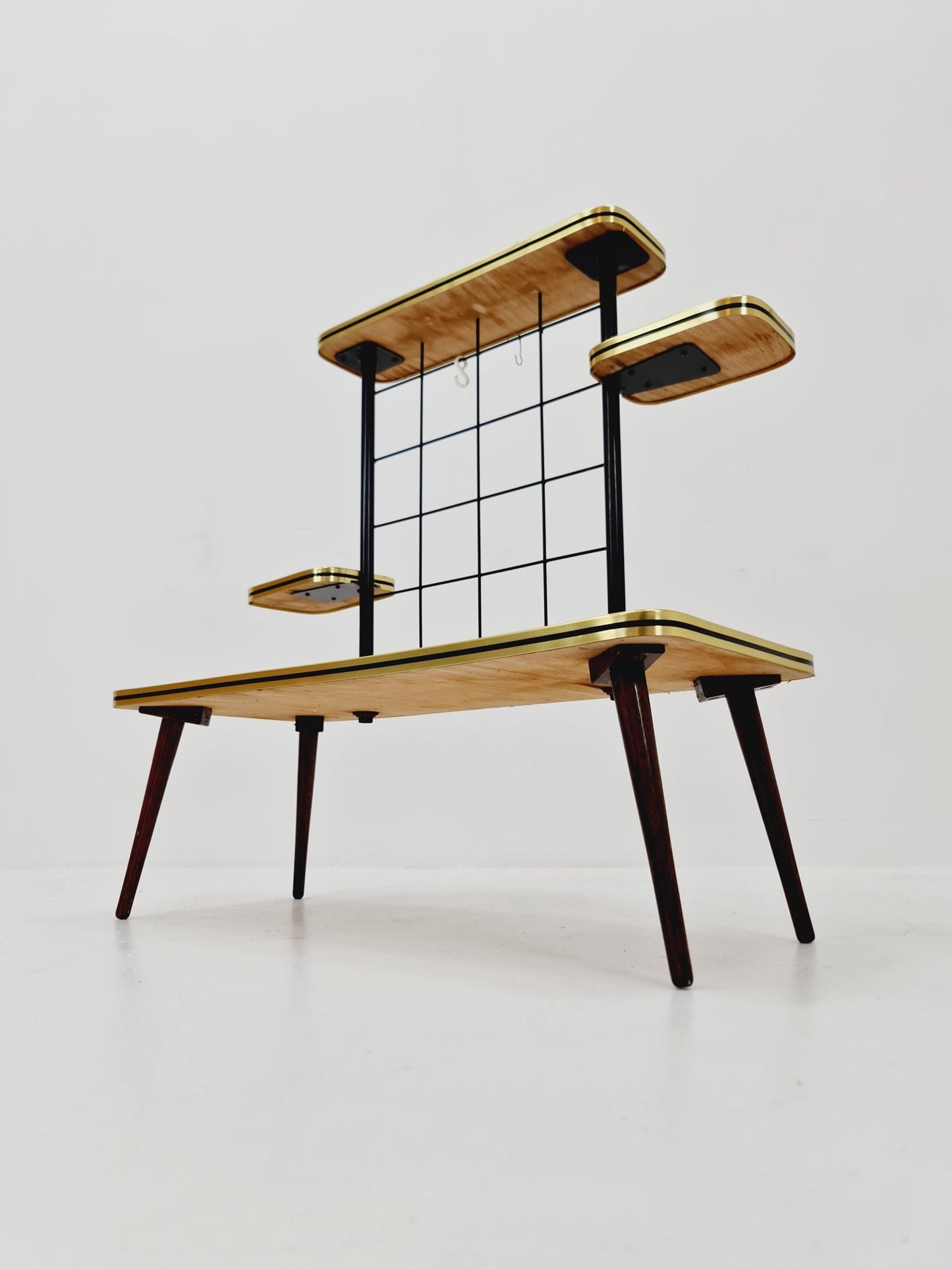 Big 1950s German Plant Stand, Vintage Mid-Century Minimalist Indoor Plant Stand Side Table Retro flower table