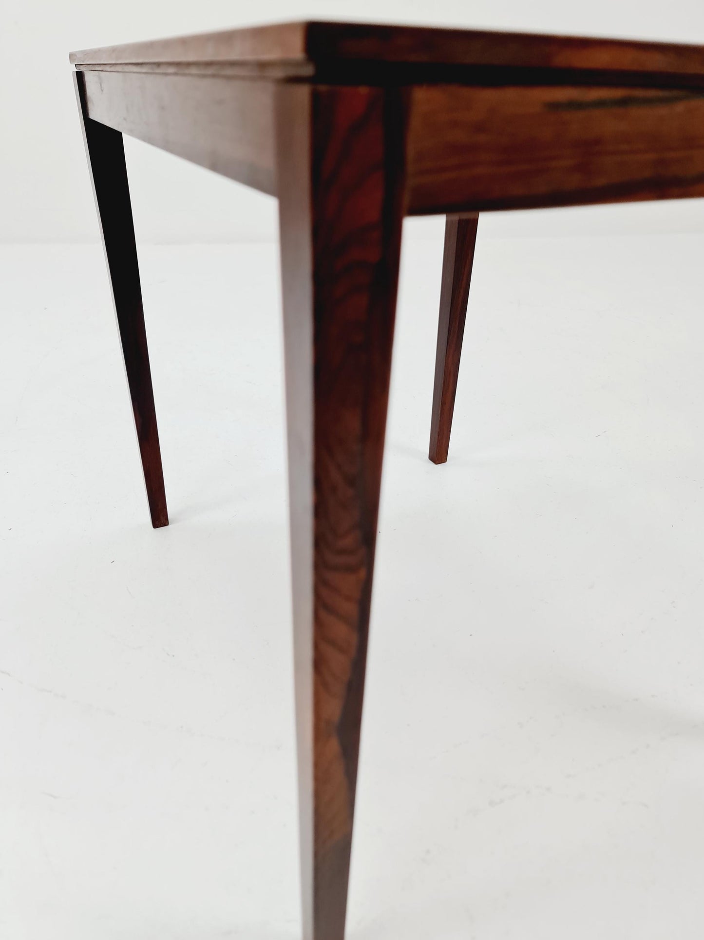 Danish vintage rosewood coffee table/ side table, 1960s
