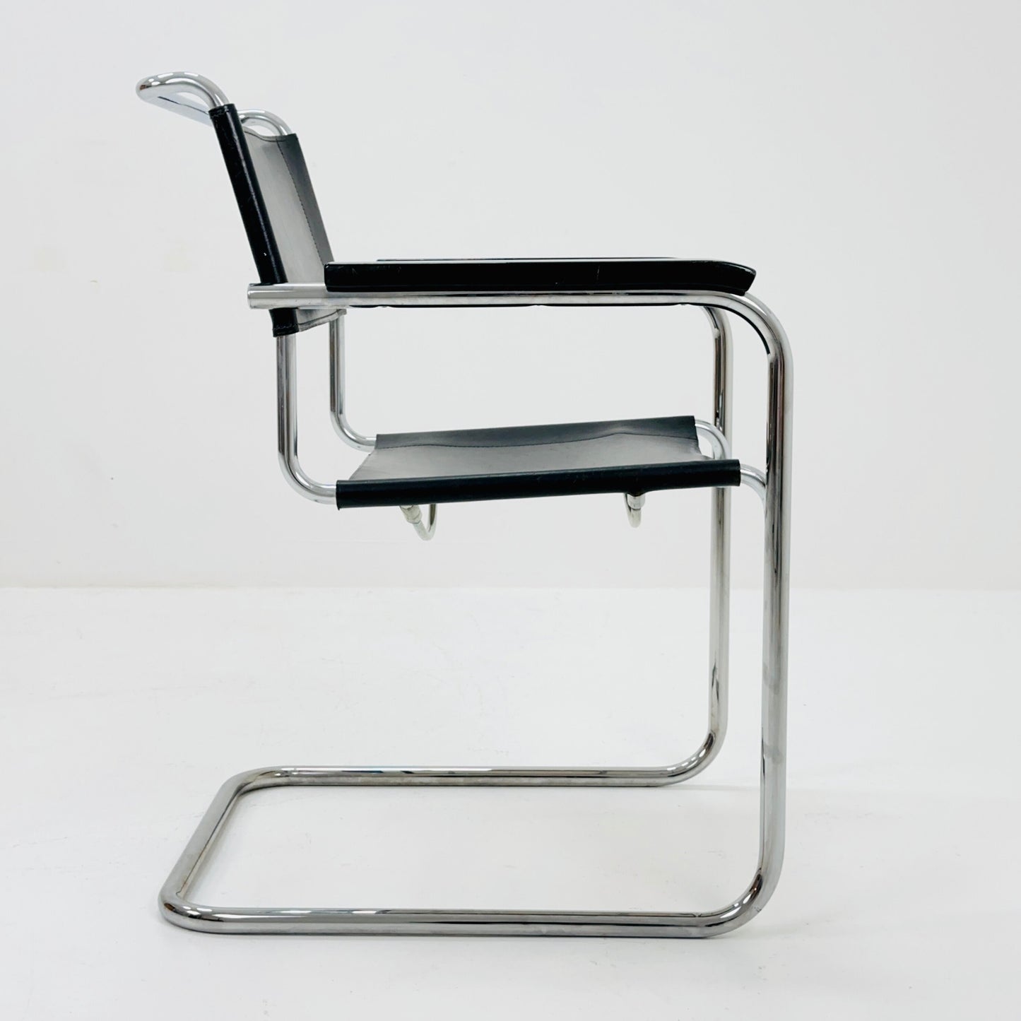 Mid century Bauhaus black leather iconic S34 armchair by mart Stam for Thonet 1980s