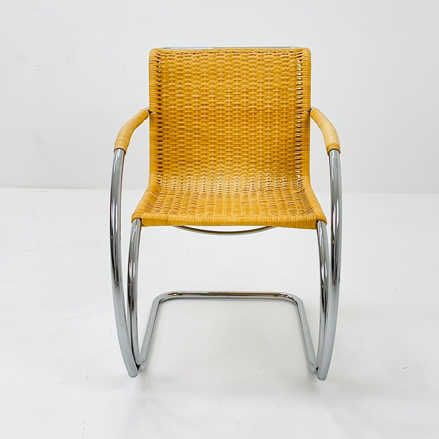 Mid century Bauhaus MR20 Rattan Lounge Chair S533 by Ludwig Mies van der Rohe for Thonet 1960s