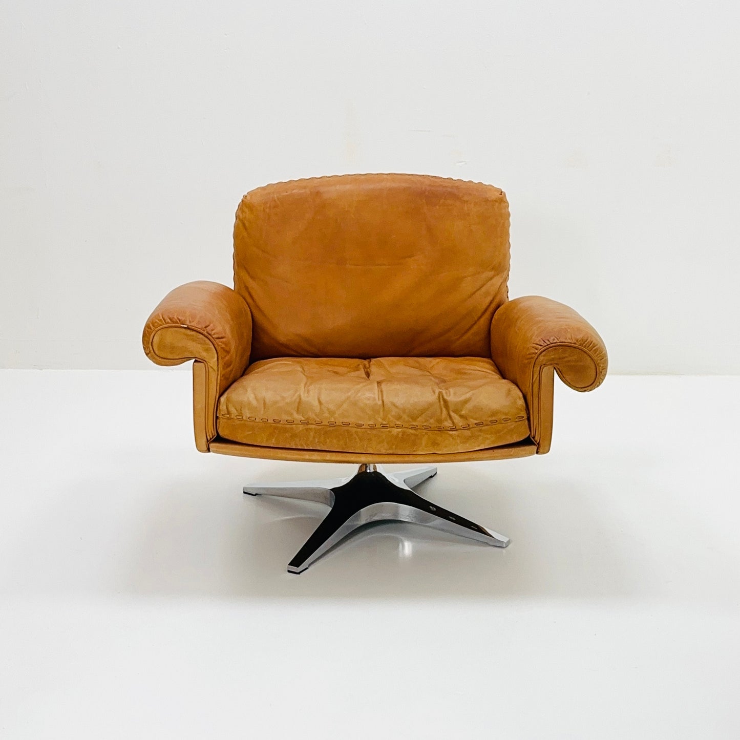 Mid Century De Sede "DS-31" armchair in cognac leather, Switzerland 1970s
