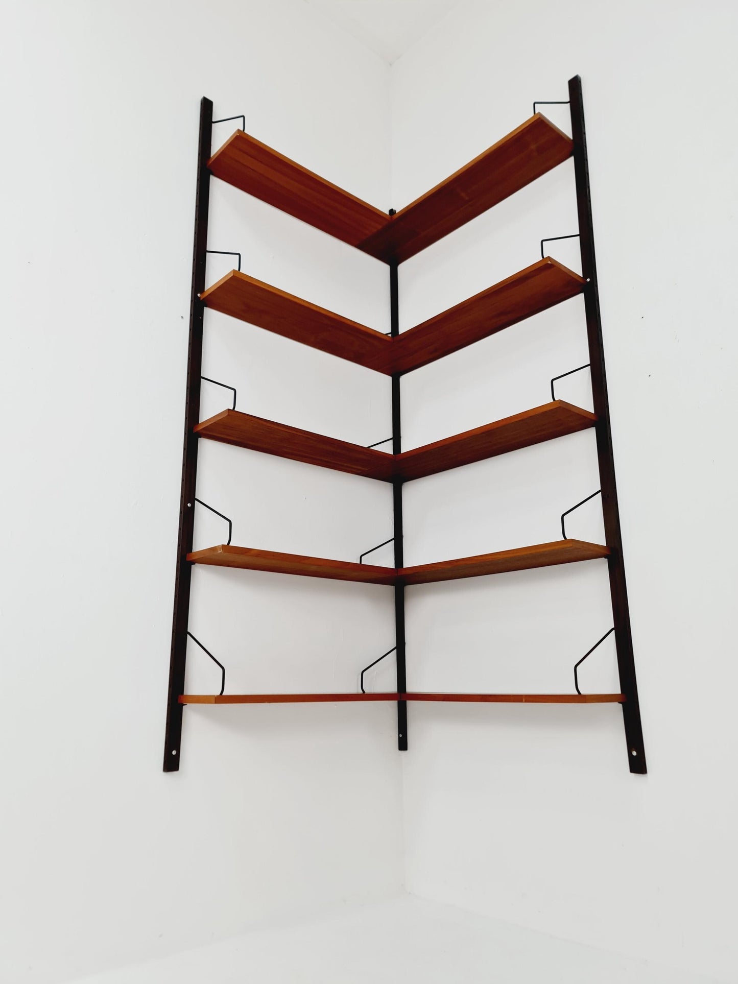 Midcentury Danish walnut Corner Wall-Mounted Shelving Unit, by Royal for Poul Cadovius, 1960s