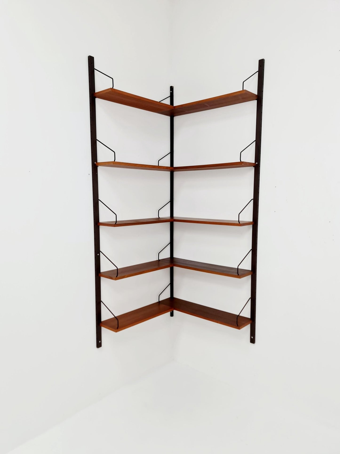Midcentury Danish walnut Corner Wall-Mounted Shelving Unit, by Royal for Poul Cadovius, 1960s