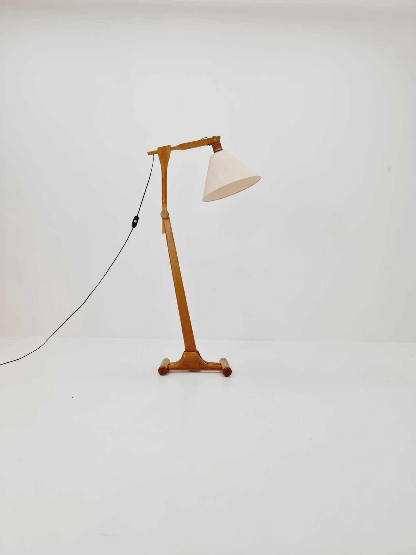 Rare Vintage Danish Oak floor lamp by DOMUS 1970s