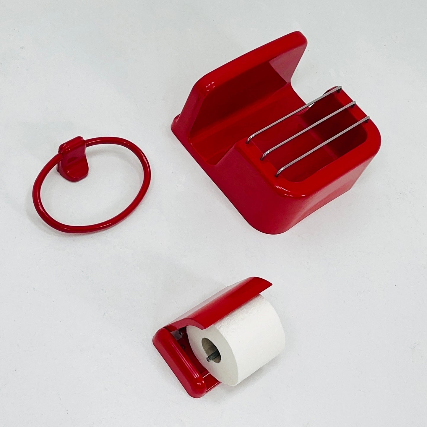 Space age bathroom decor set 1970s